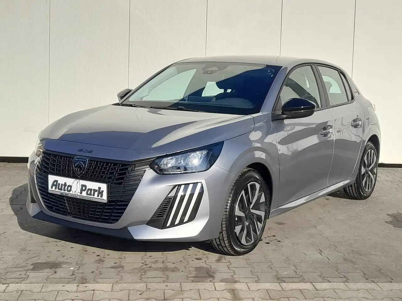 Peugeot 208 1.2 Style NAVI/APP~SHZ~LED~PDC~DAB~GRA~MFL 2