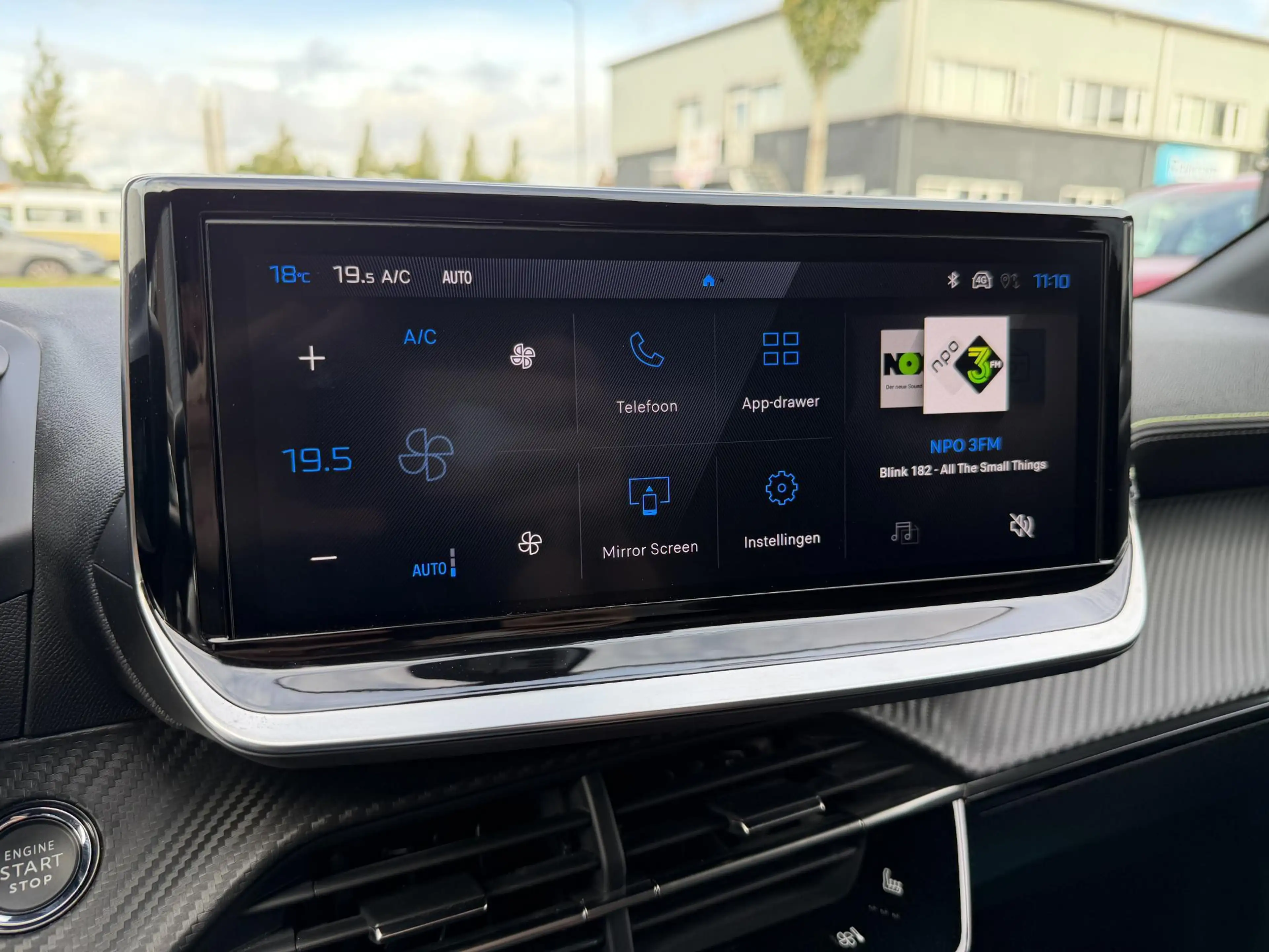 Peugeot e-208 EV GT Avantage 51 kWh | Pano | Massage | Warmtepom — photo 12