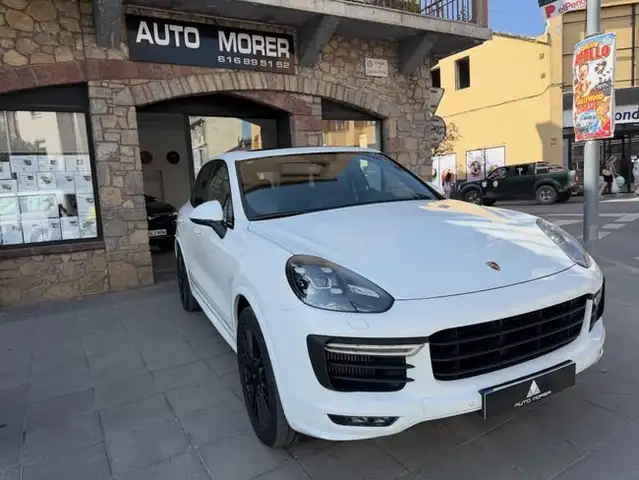 Porsche GTS