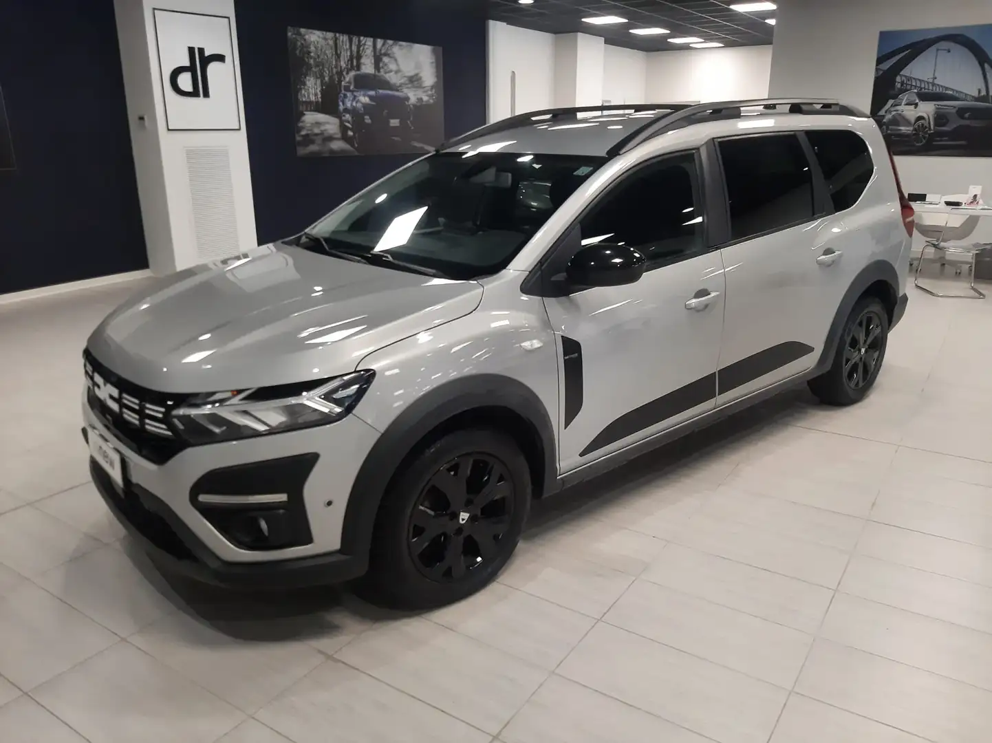 Dacia Jogger 1.0 tce GPL 7 POSTI Retrocamera/Navi/CarPlay Silber - 2