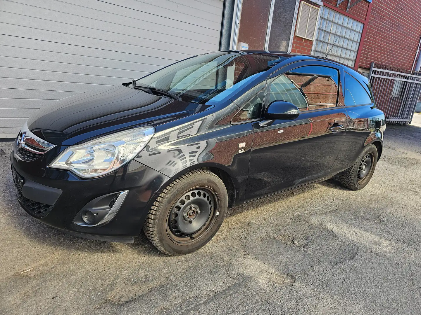 Opel Corsa 150 Jahre Opel Nero - 2