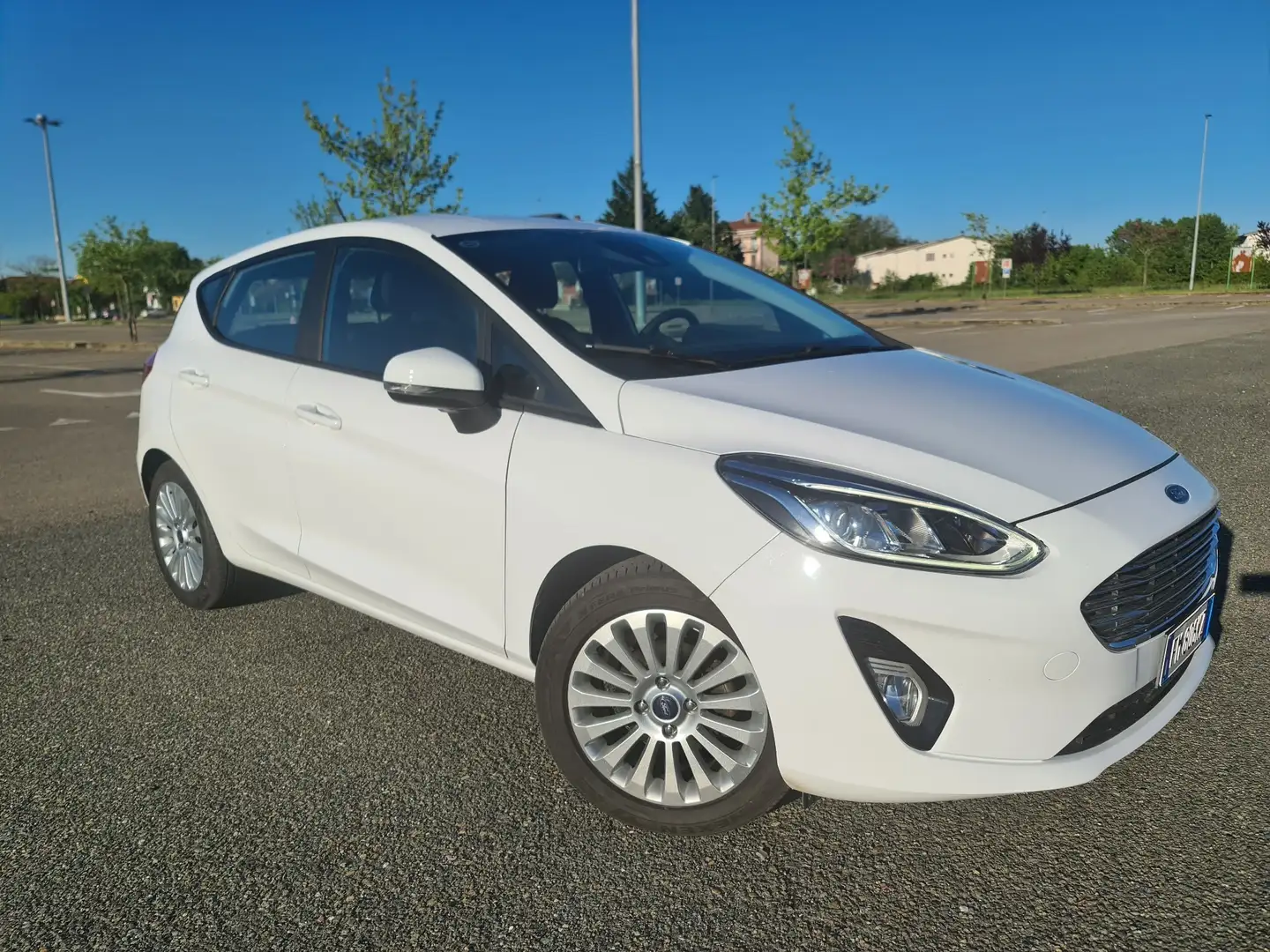 Ford Fiesta 5p 1.5 DIESEL EURO 6 85cv NEOPATENTATI LED BELLA - 2