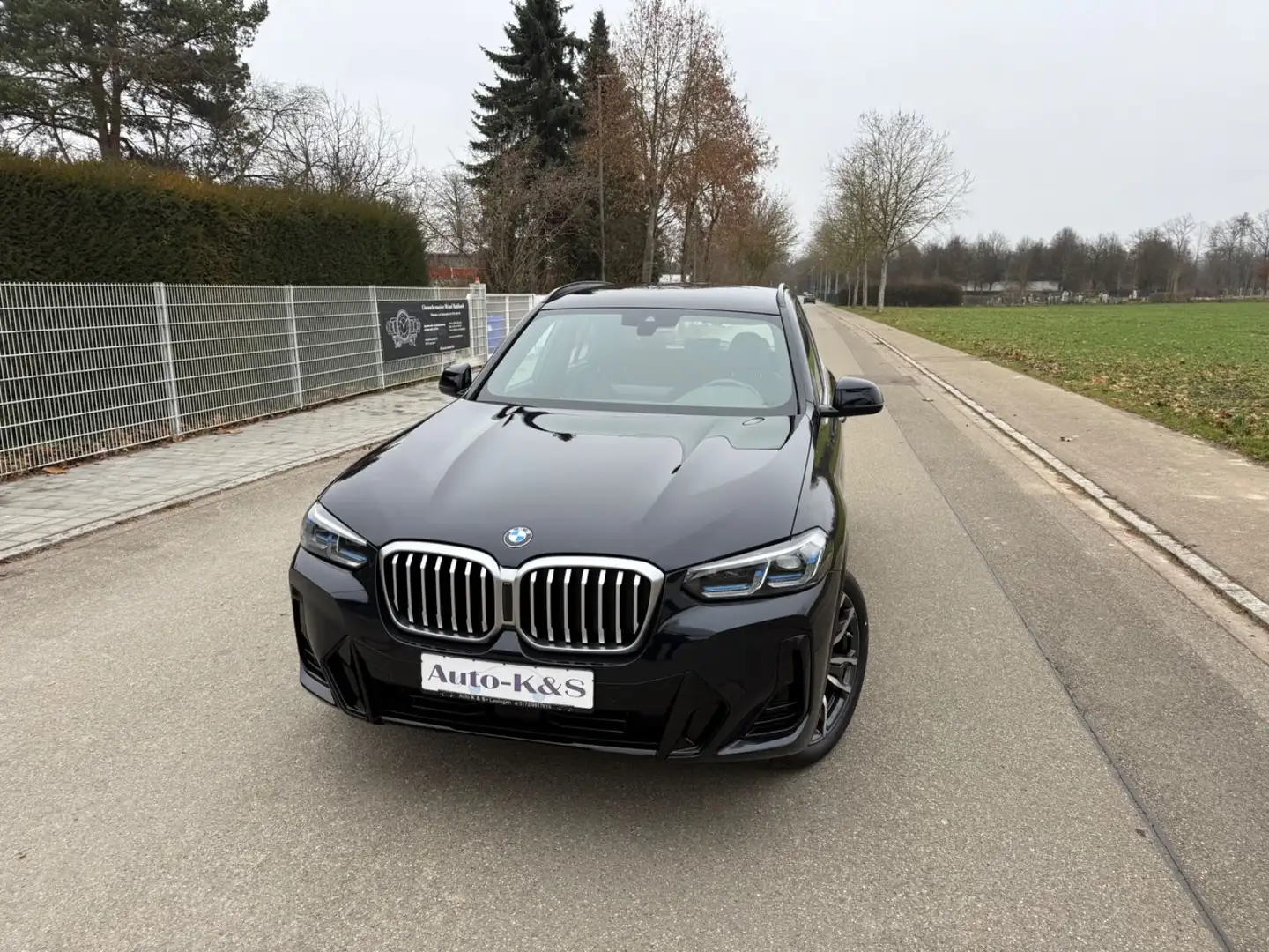 BMW X3 xDrive 20 d M Sport,Laser,Stop & Go,HiFi,WR Schwarz - 2