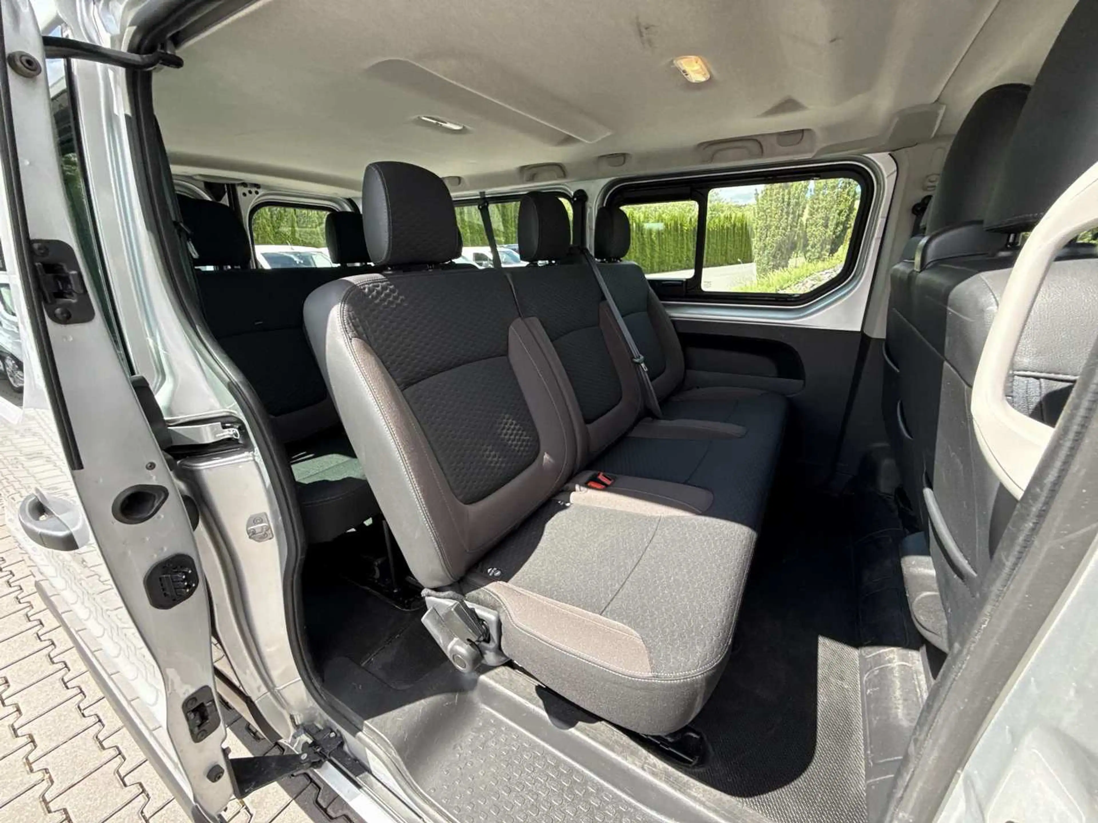 Fiat Talento L2H1 1,2t Family (M1) — photo 9