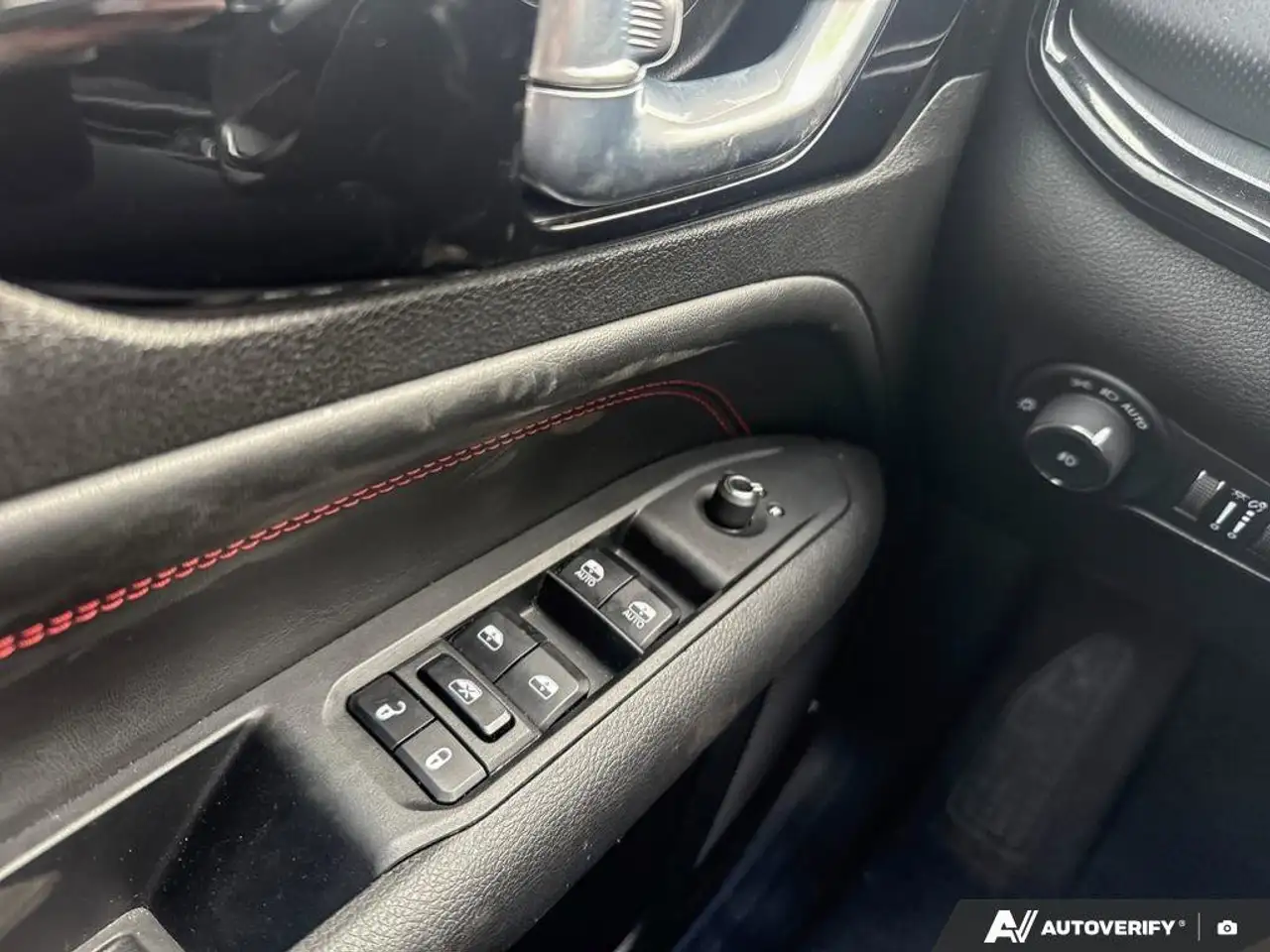 Jeep Compass снимка Jeep Compass