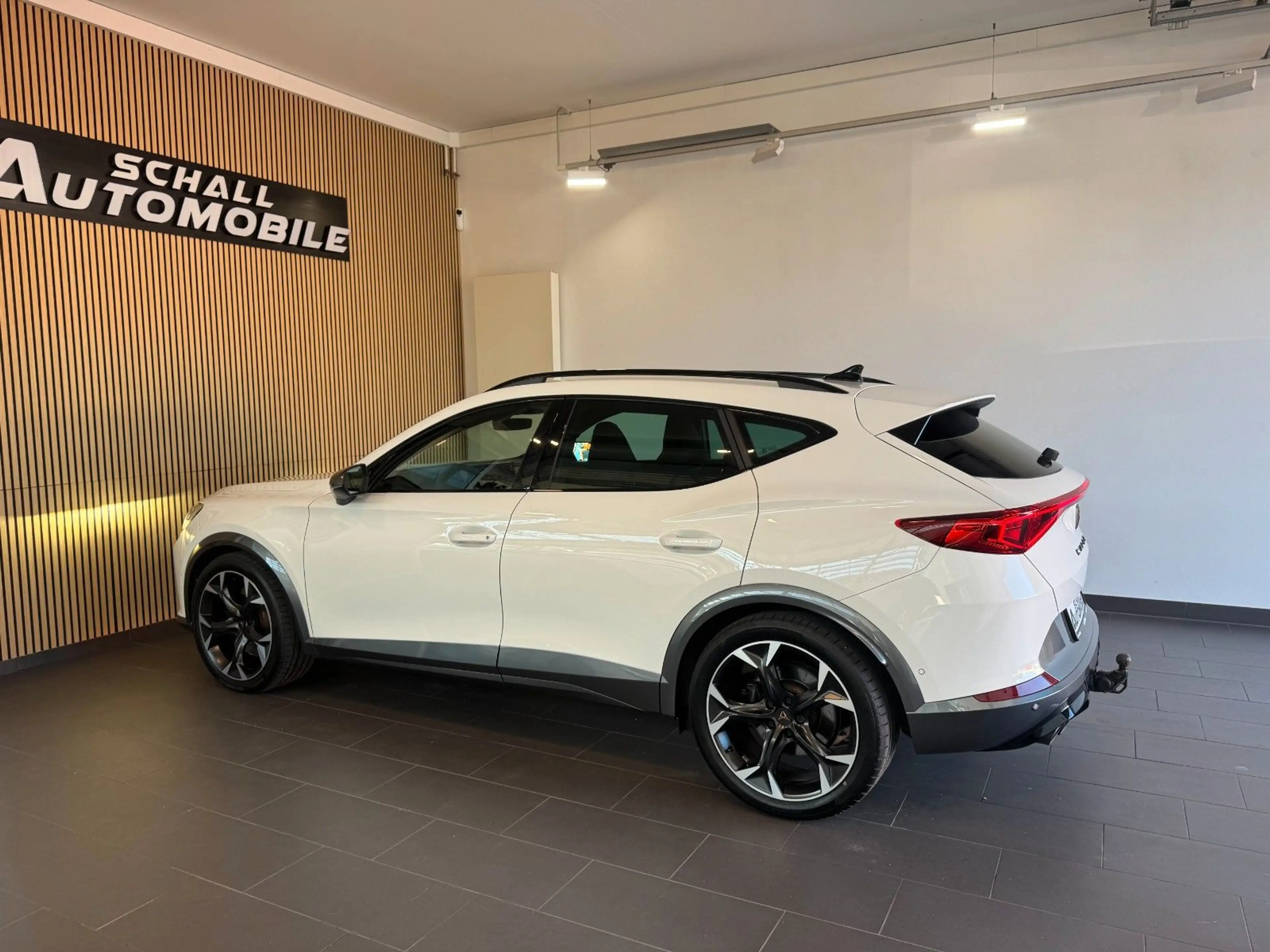 CUPRA Formentor VZ 4Drive ACC/AHK/BEATS/MEMORY/KEYLESS — photo 5