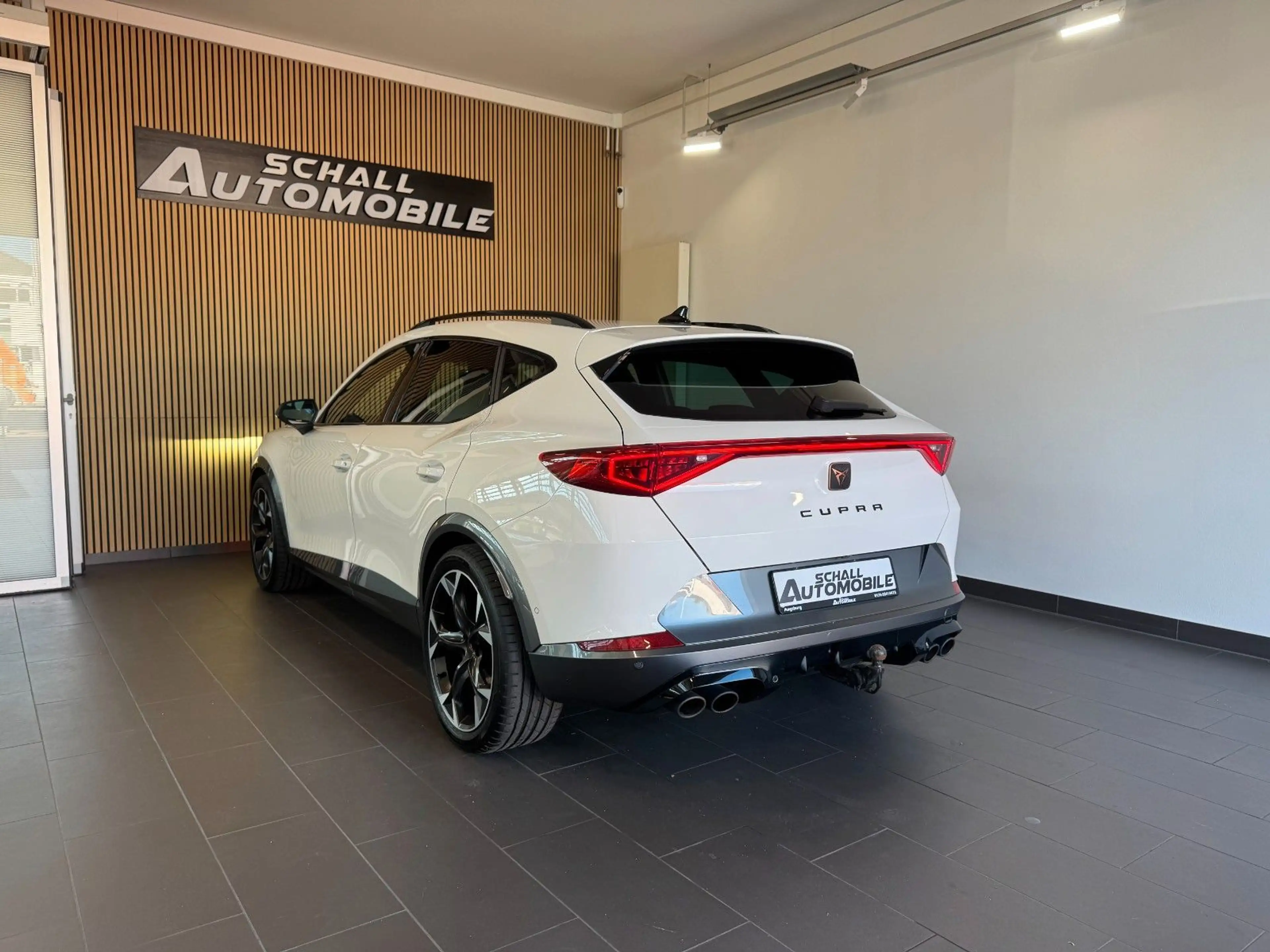 CUPRA Formentor VZ 4Drive ACC/AHK/BEATS/MEMORY/KEYLESS — photo 6