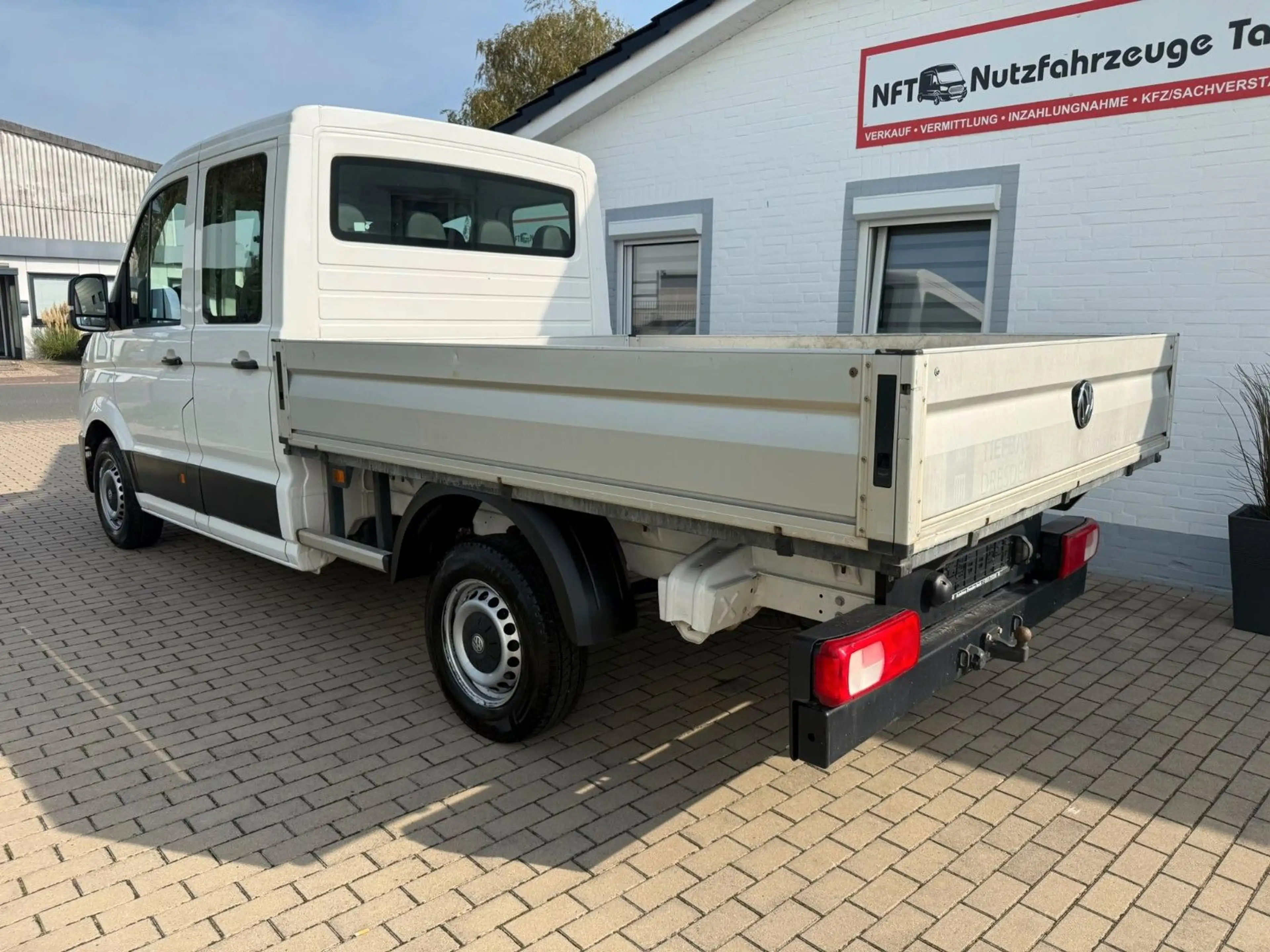 Volkswagen Crafter Pritsche 7SITZE/1HAND/AC/LEDER/TÜVNEU — photo 6