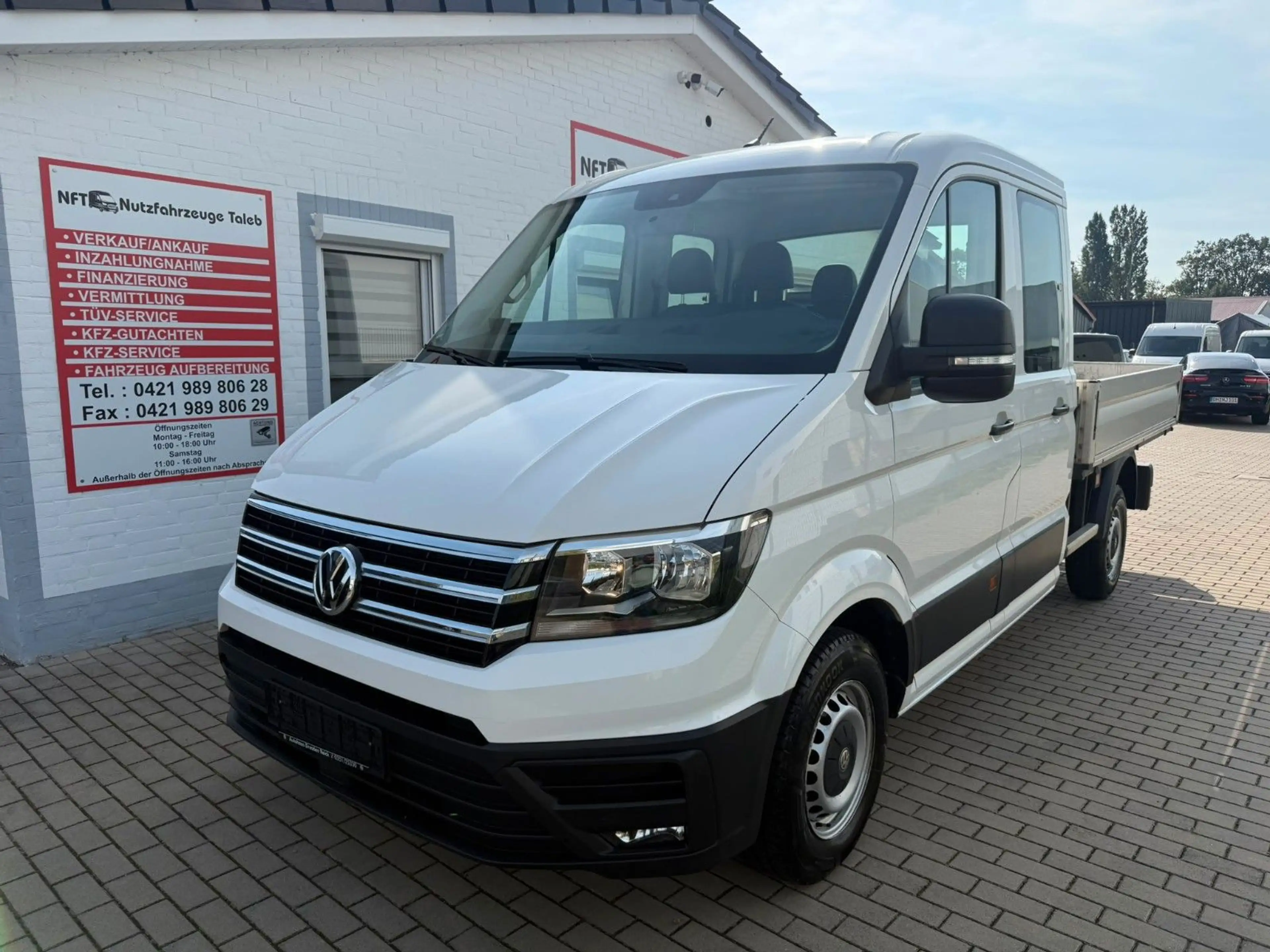 Volkswagen Crafter Pritsche 7SITZE/1HAND/AC/LEDER/TÜVNEU