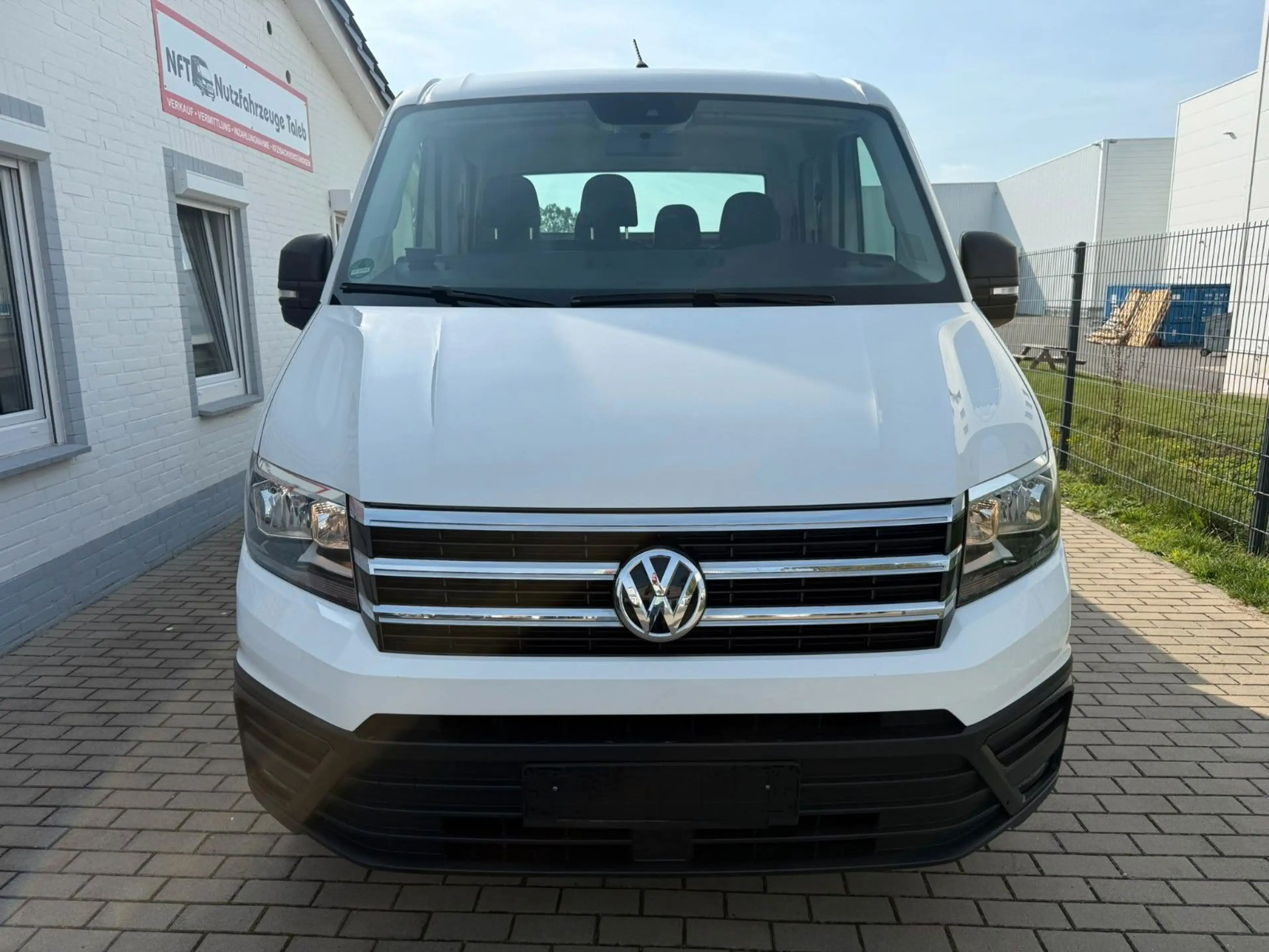Volkswagen Crafter Pritsche 7SITZE/1HAND/AC/LEDER/TÜVNEU — photo 2
