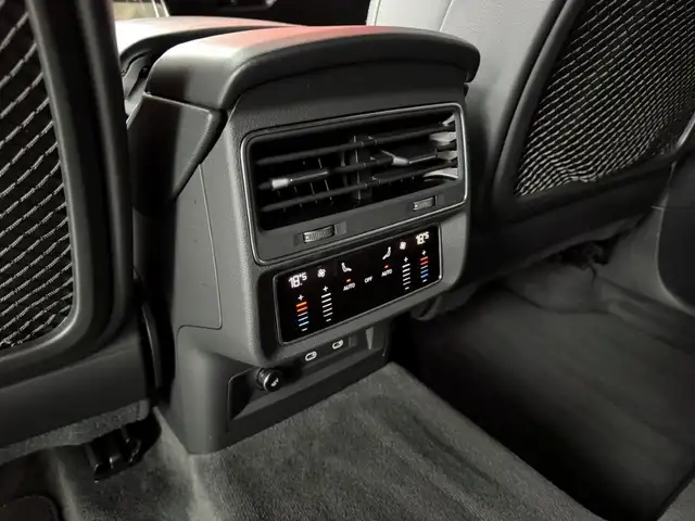 Audi Q8 50 TDI quattro Ansicht 15
