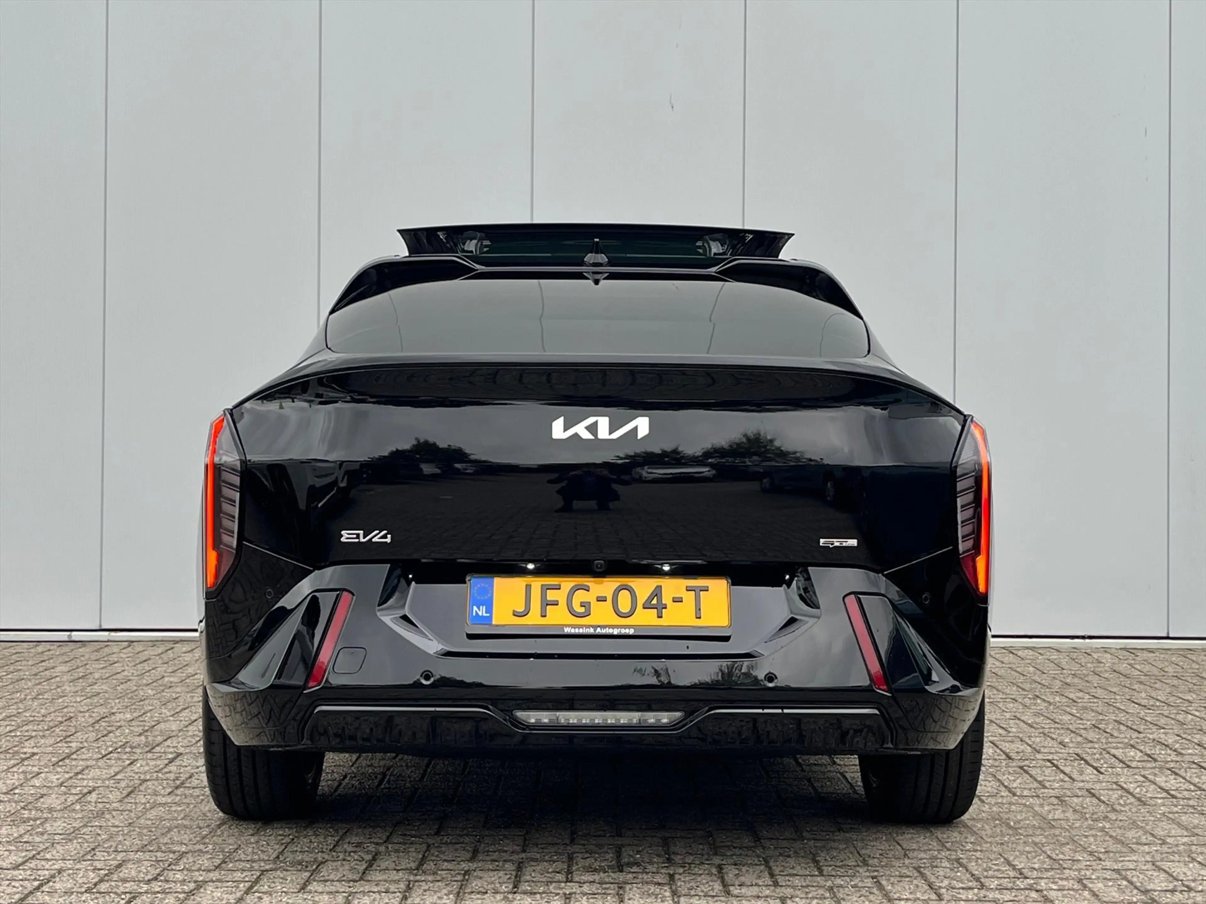 Kia EV4 Fastback 81,4 kWh 204PK GT-PlusLine | Harman Kardo — photo 6