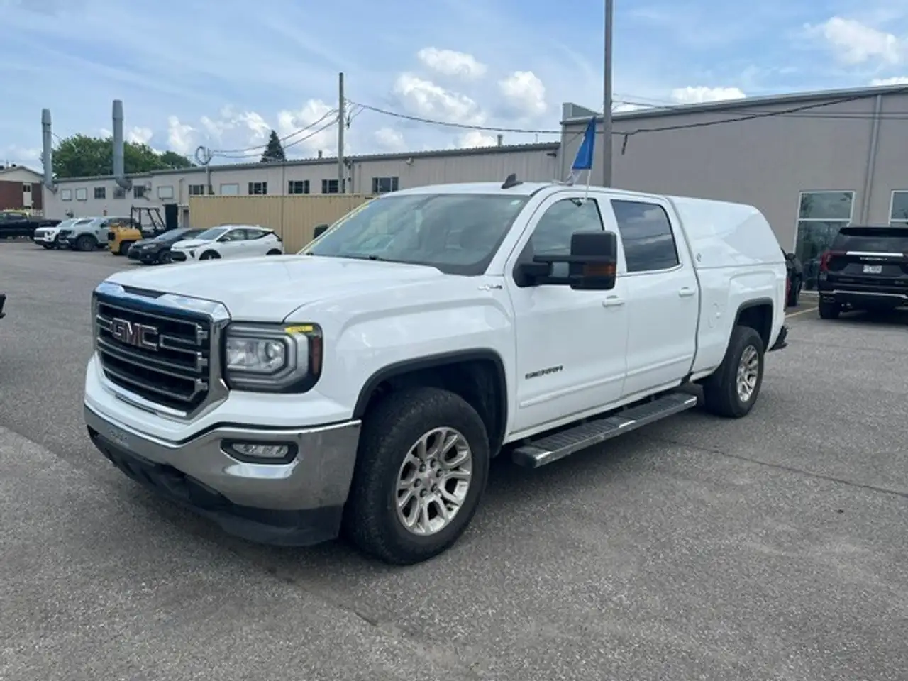 GMC Sierra 1500 снимка GMC Sierra 1500