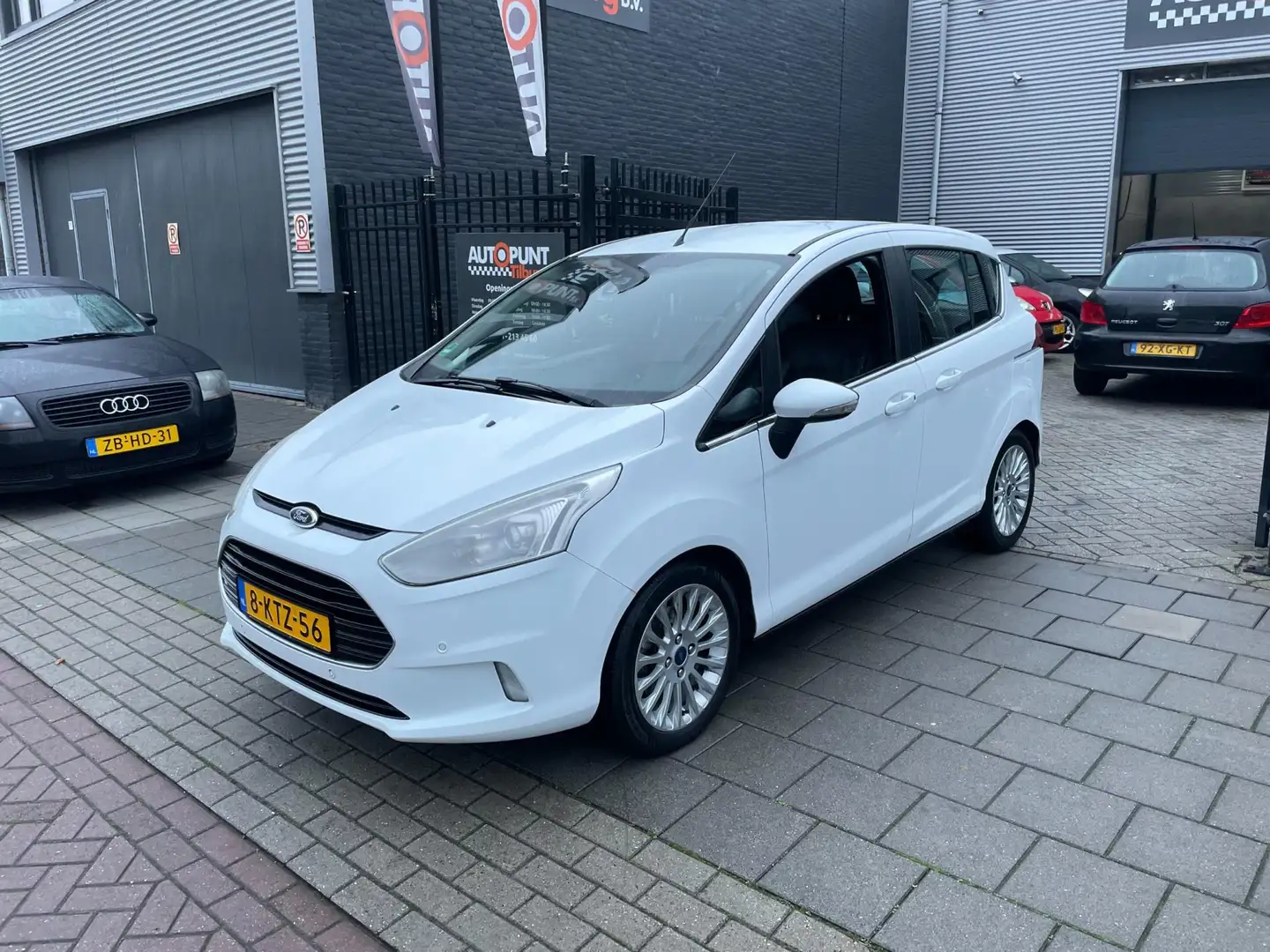 Ford B-Max 1.0 EcoBoost Titanium 2e Eigenaar! Airco PDC NAP A Wit - 1