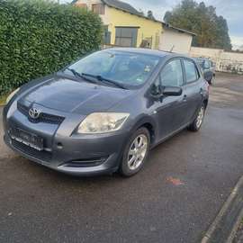 Auris 1.4 D-4D Executive :// NO AIRCO /// EXPORT