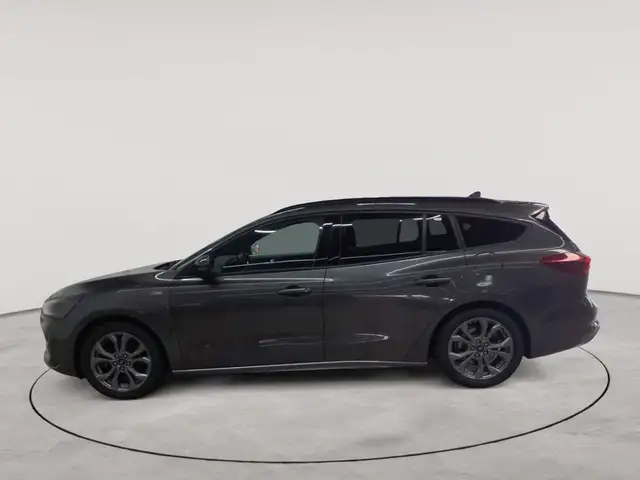 Ford Focus view 6