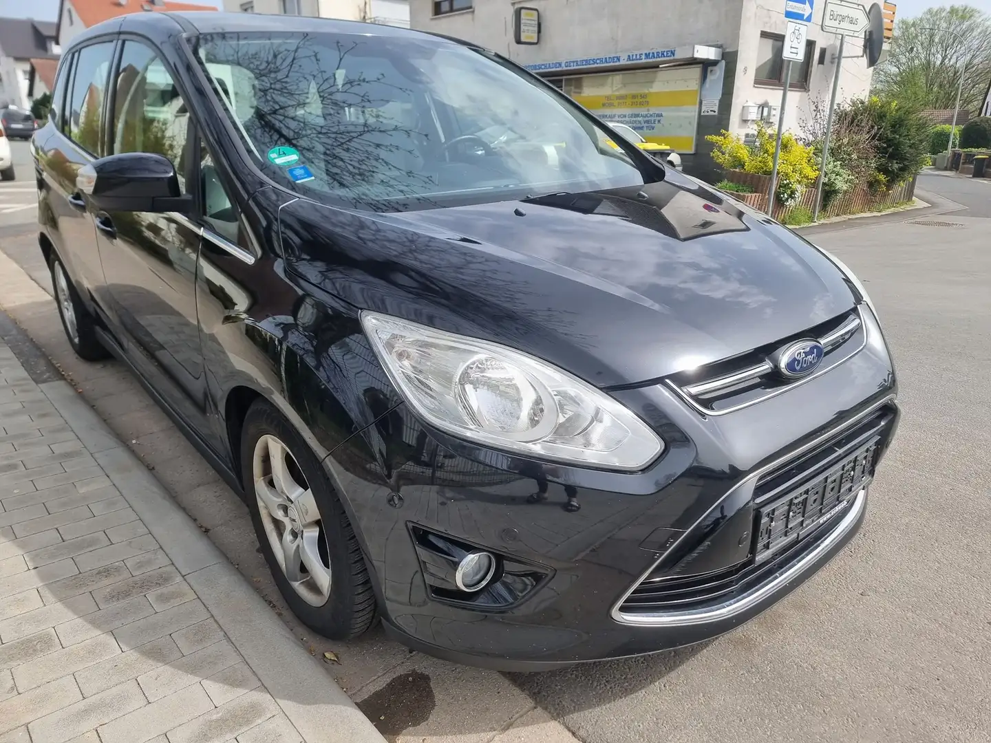 Ford Grand C-Max Titanium Zwart - 1