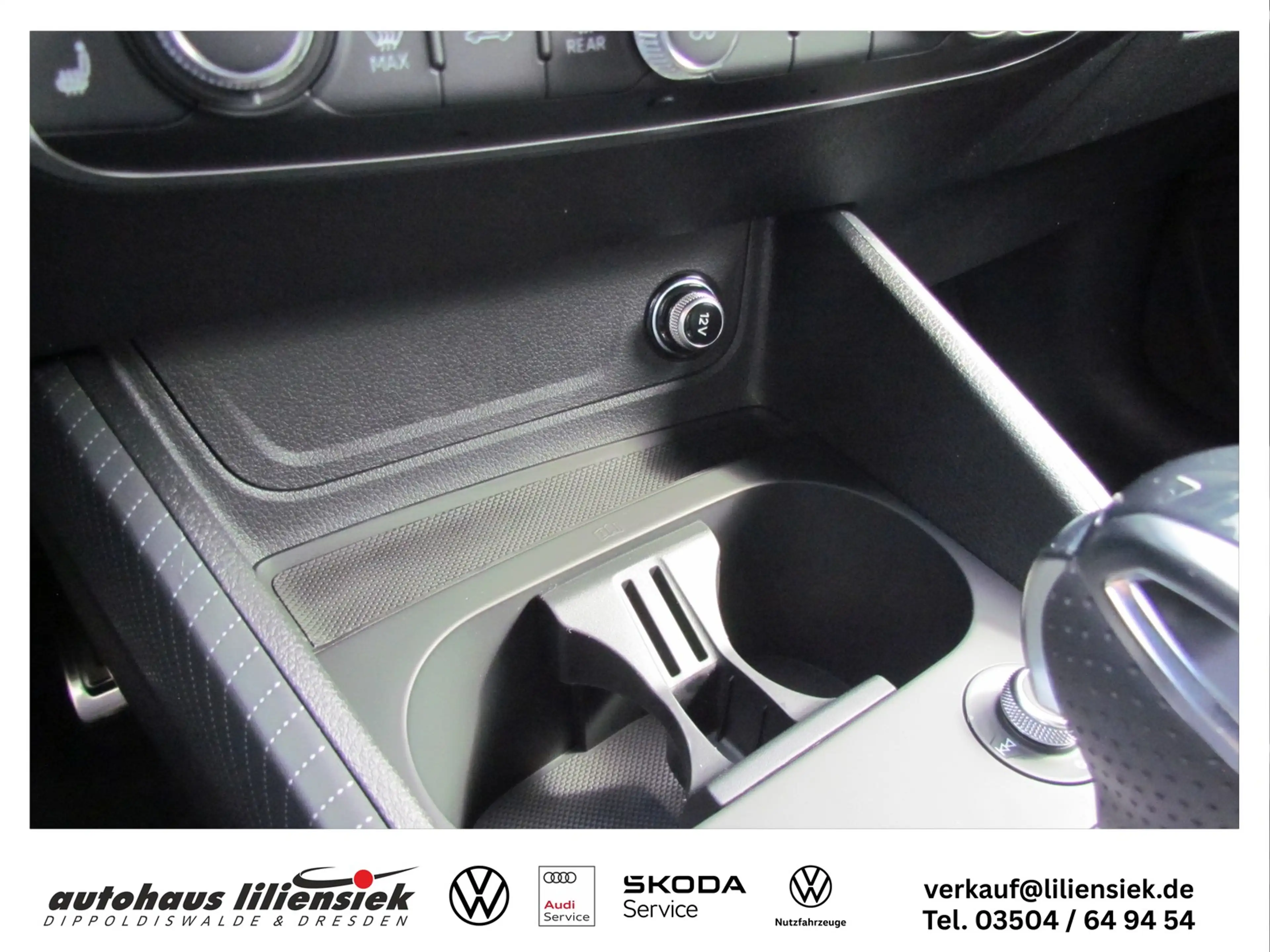 Audi Q2 35 TFSI S-ronic S line — photo 25