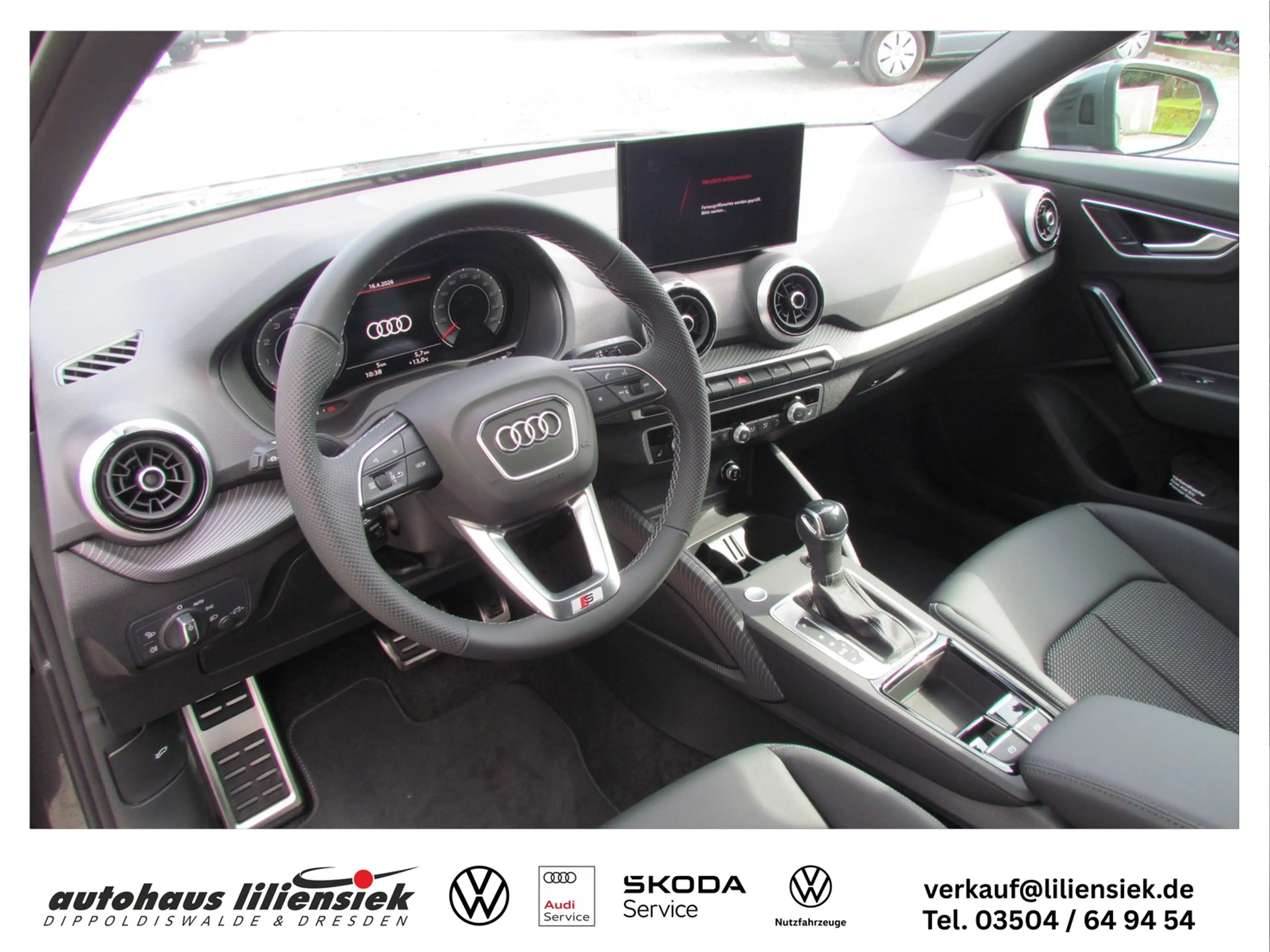 Audi Q2 35 TFSI S-ronic S line — photo 10