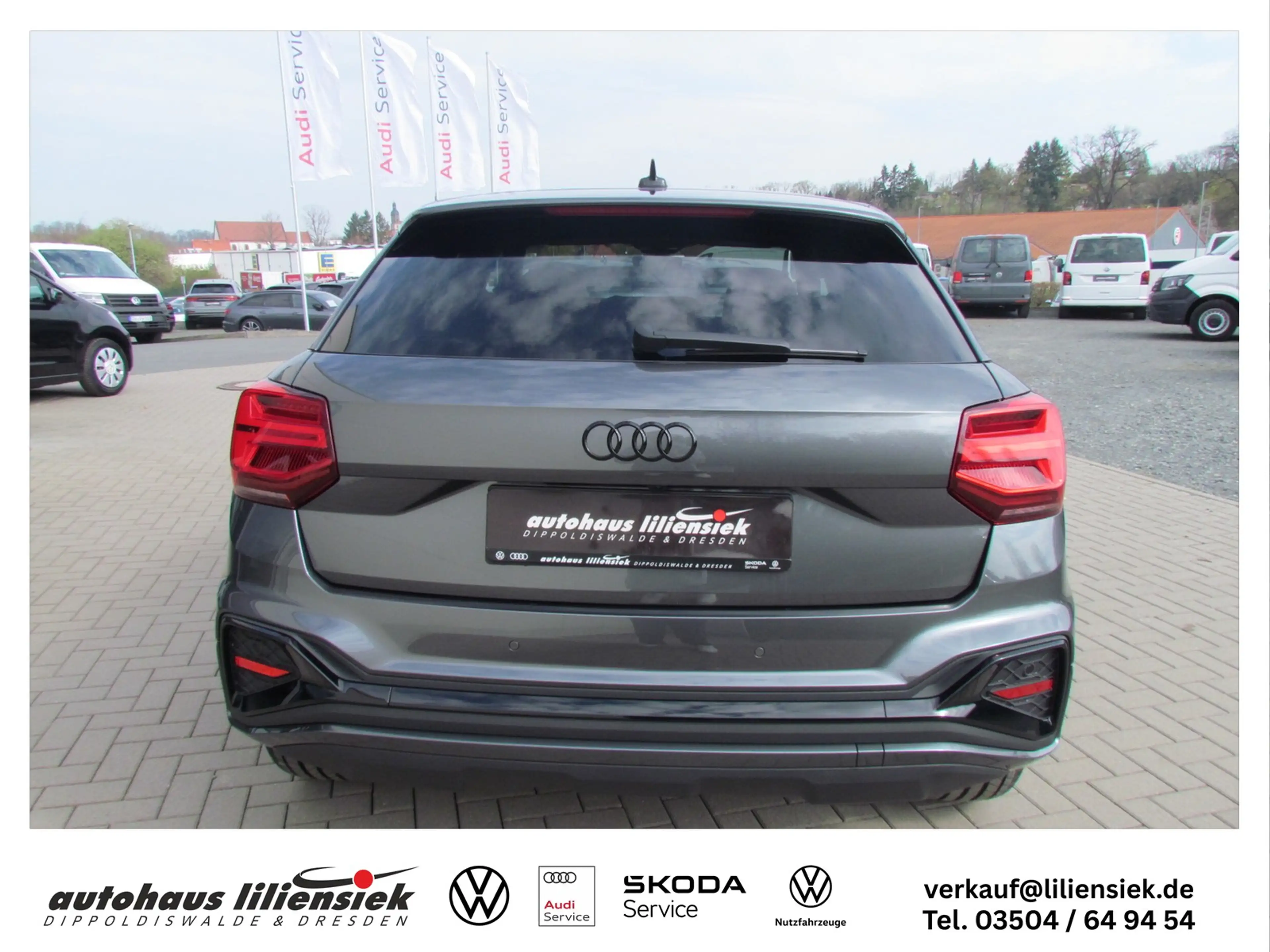 Audi Q2 35 TFSI S-ronic S line — photo 8
