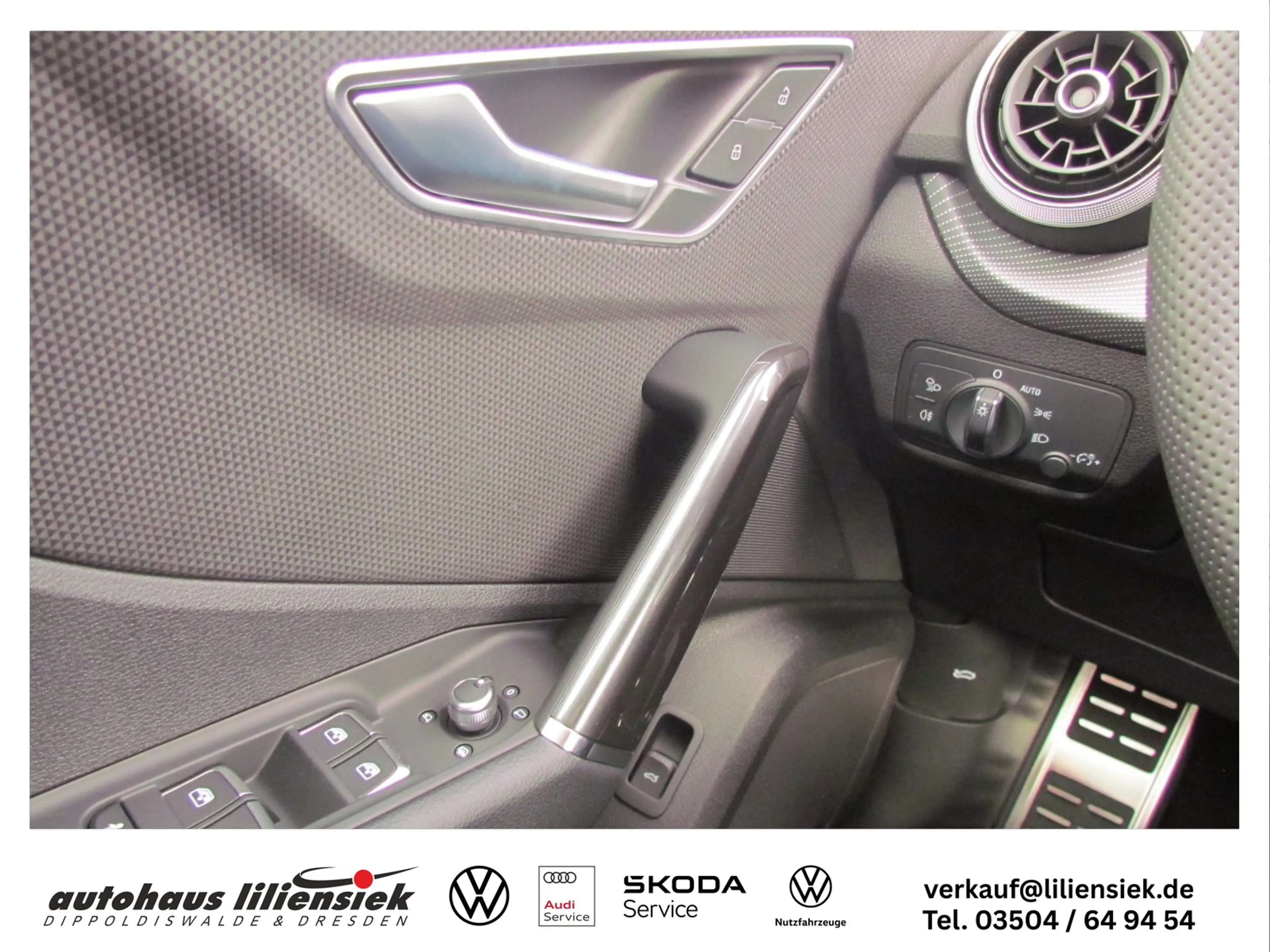Audi Q2 35 TFSI S-ronic S line — photo 14