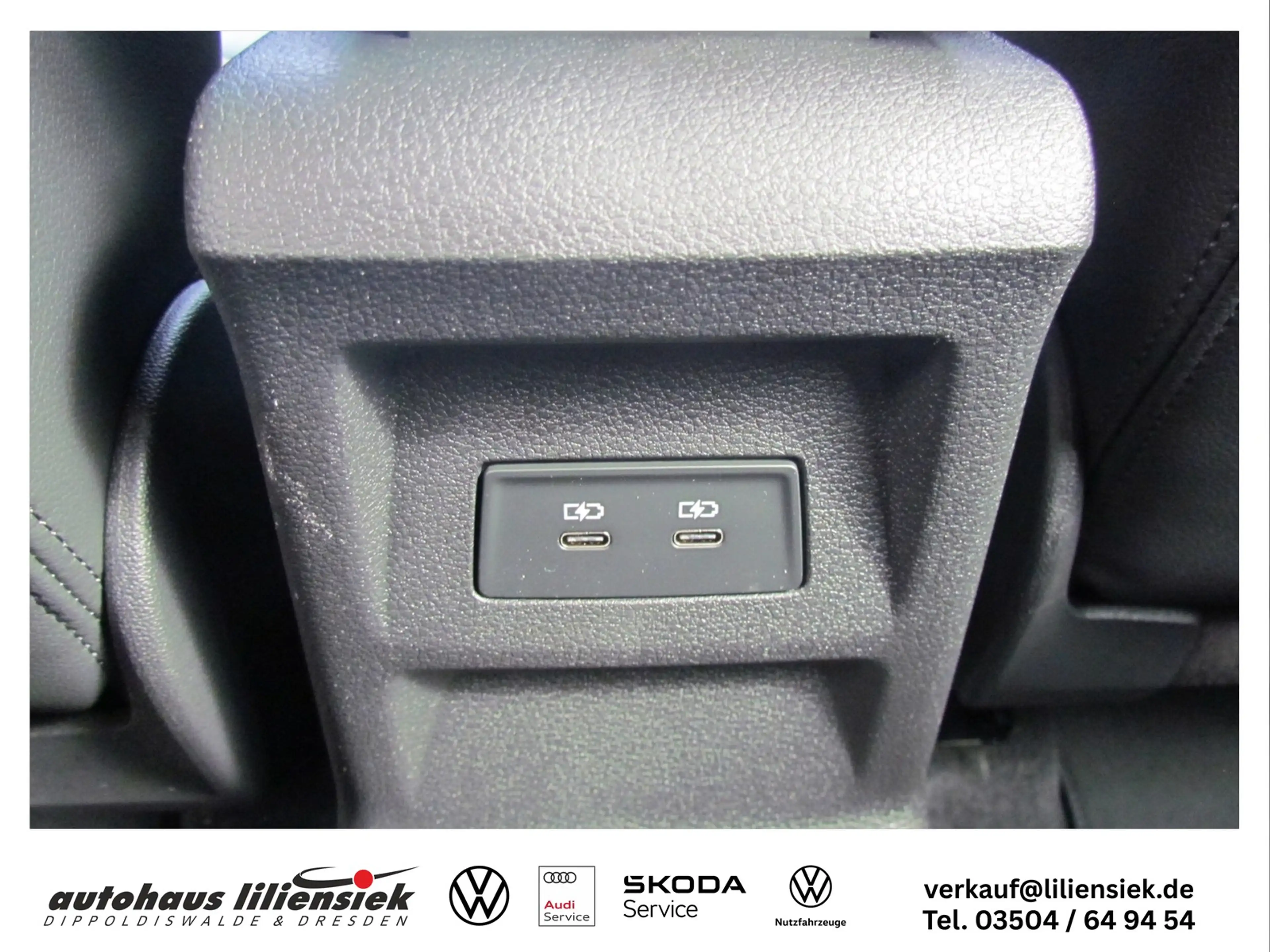 Audi Q2 35 TFSI S-ronic S line — photo 28