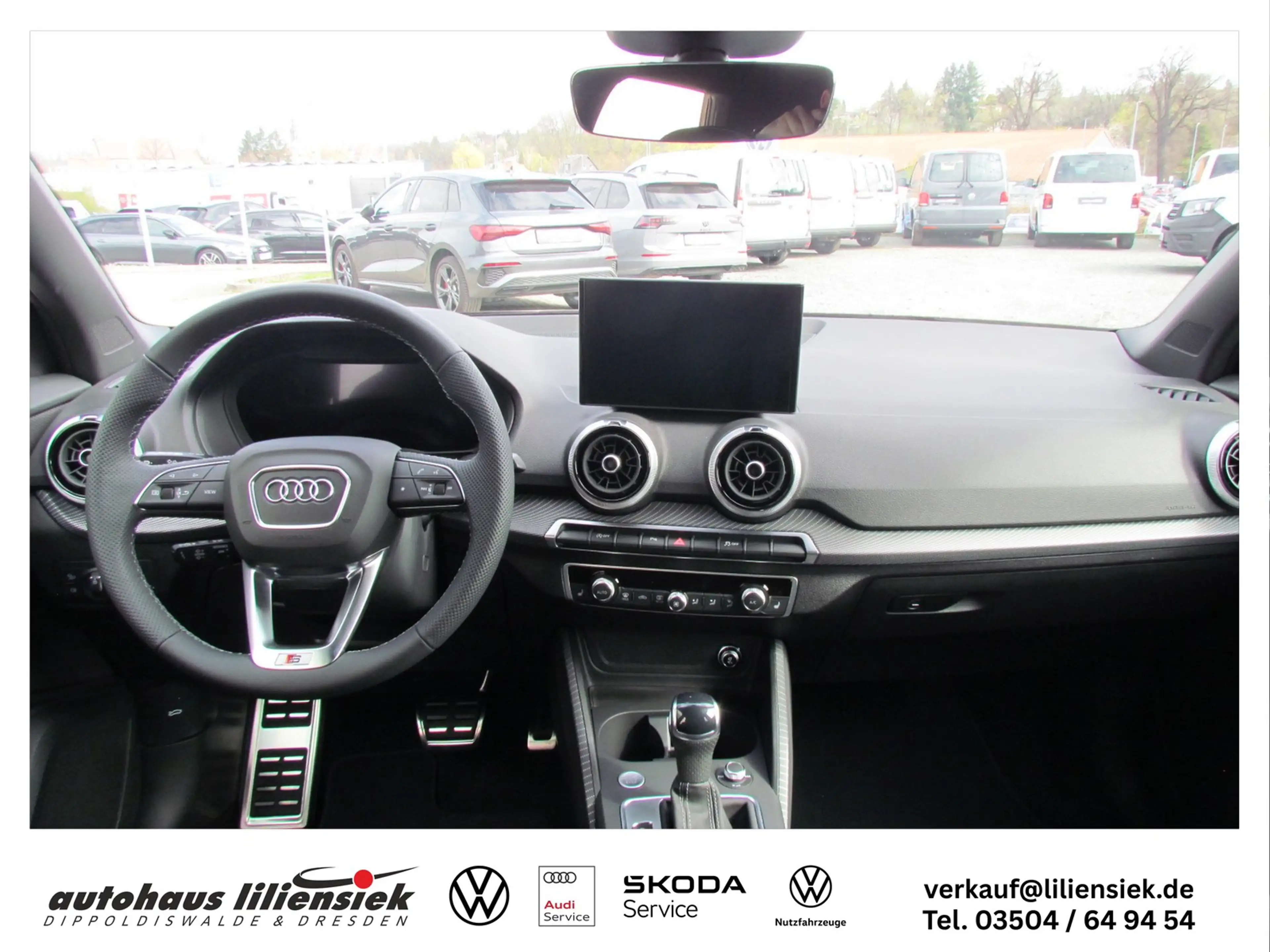 Audi Q2 35 TFSI S-ronic S line — photo 18