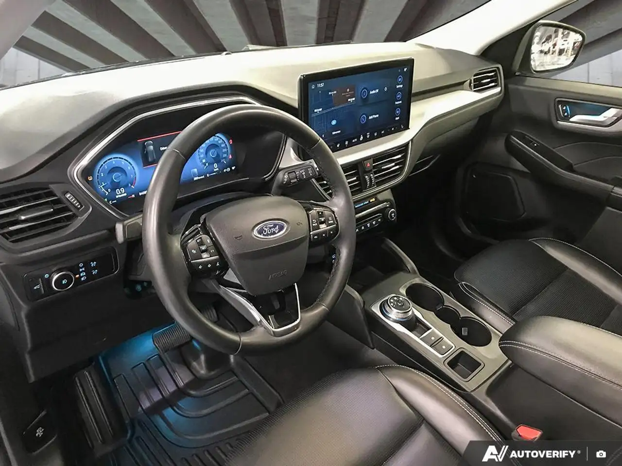 Ford Escape снимка Ford Escape