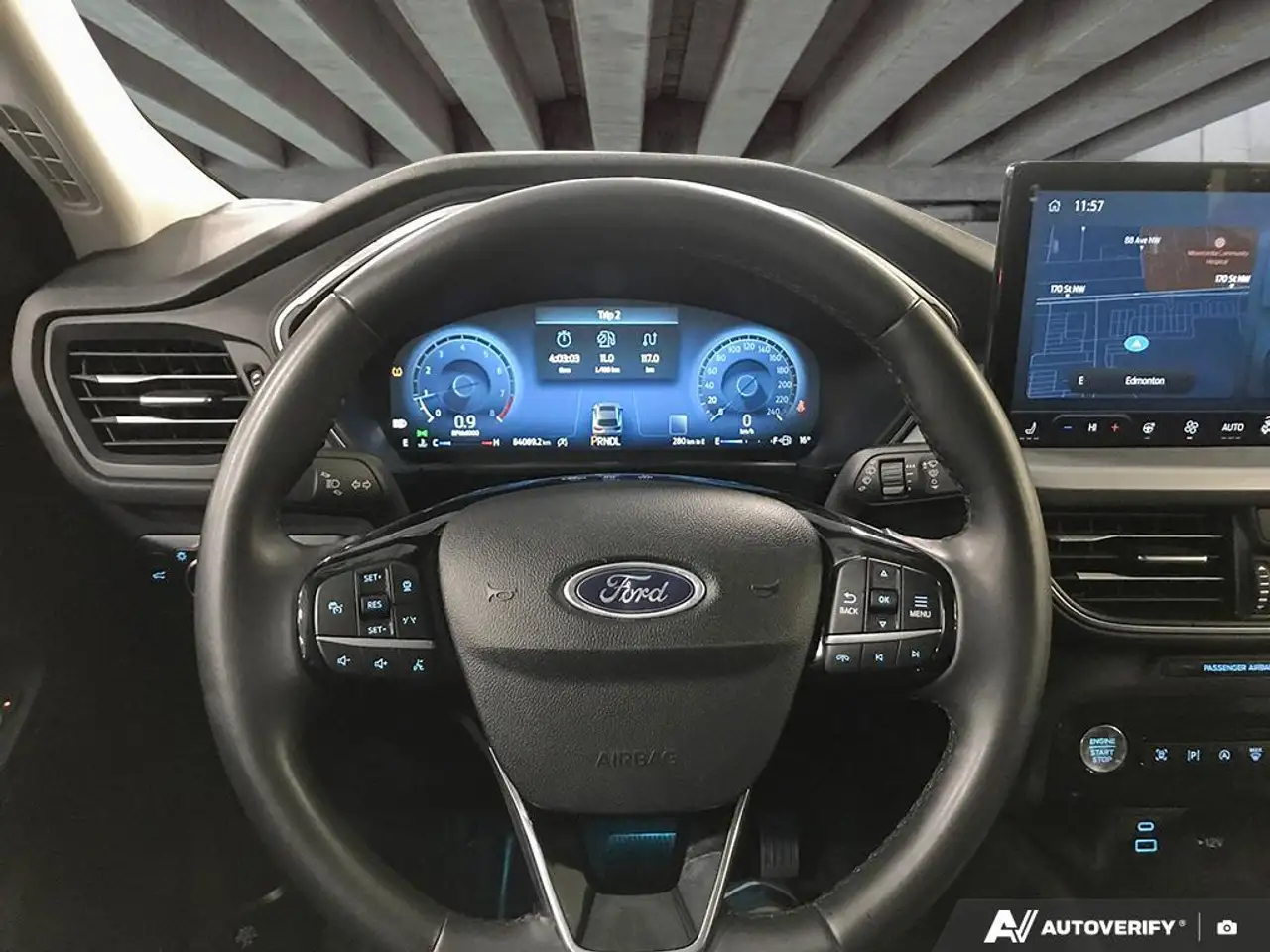 Ford Escape снимка Ford Escape