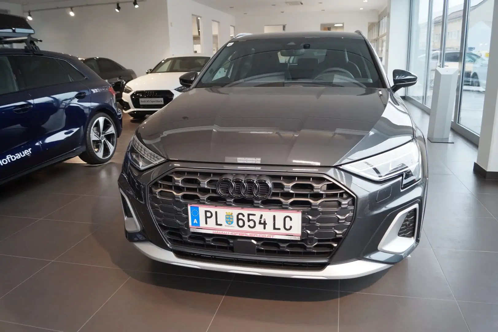 Audi A3 35 TDI Grau - 2