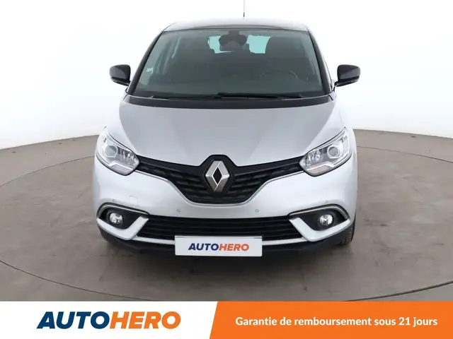 Renault Scenic view 9