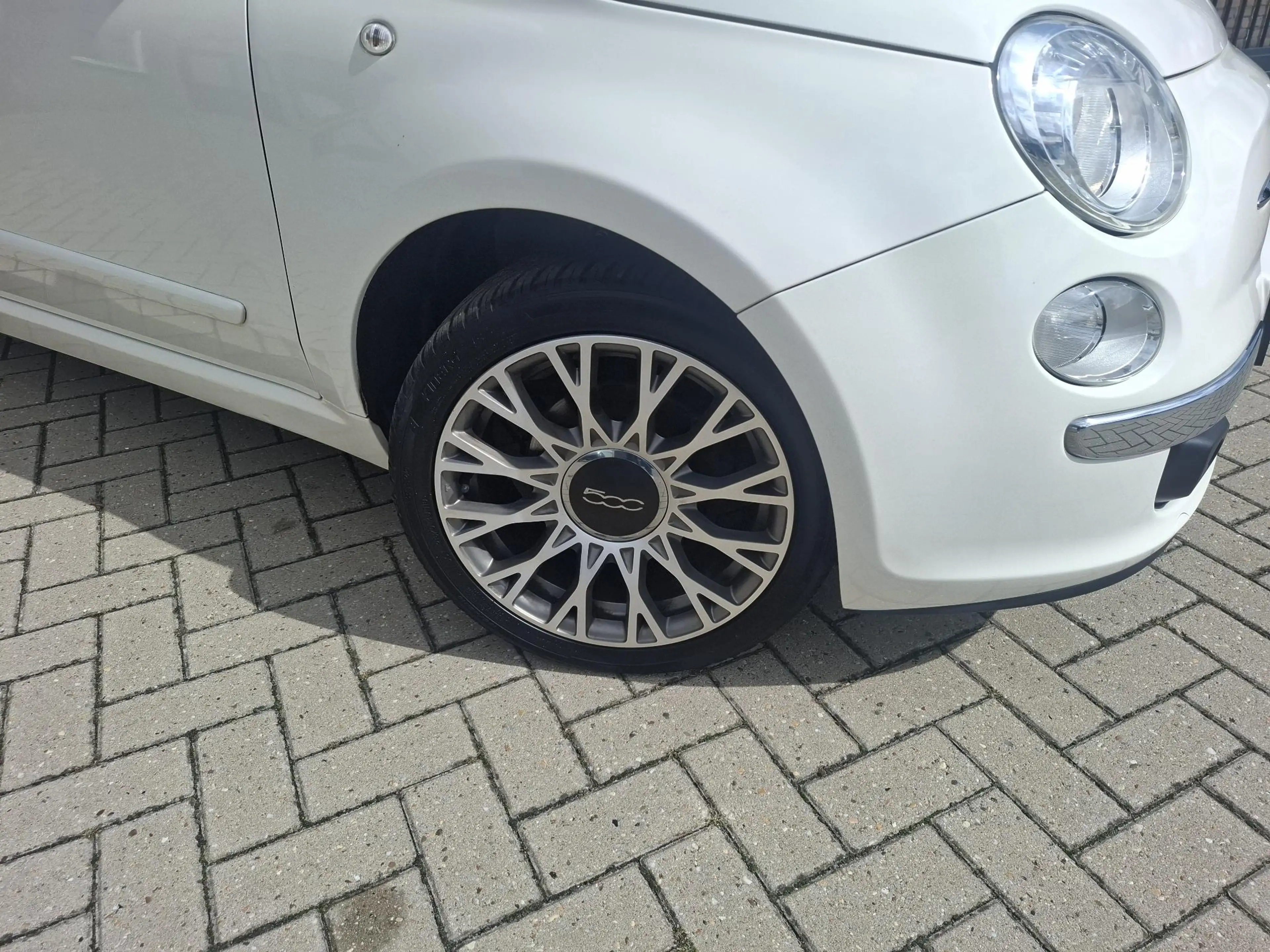 Fiat 500C 0.9 TwinAir Lounge — photo 4