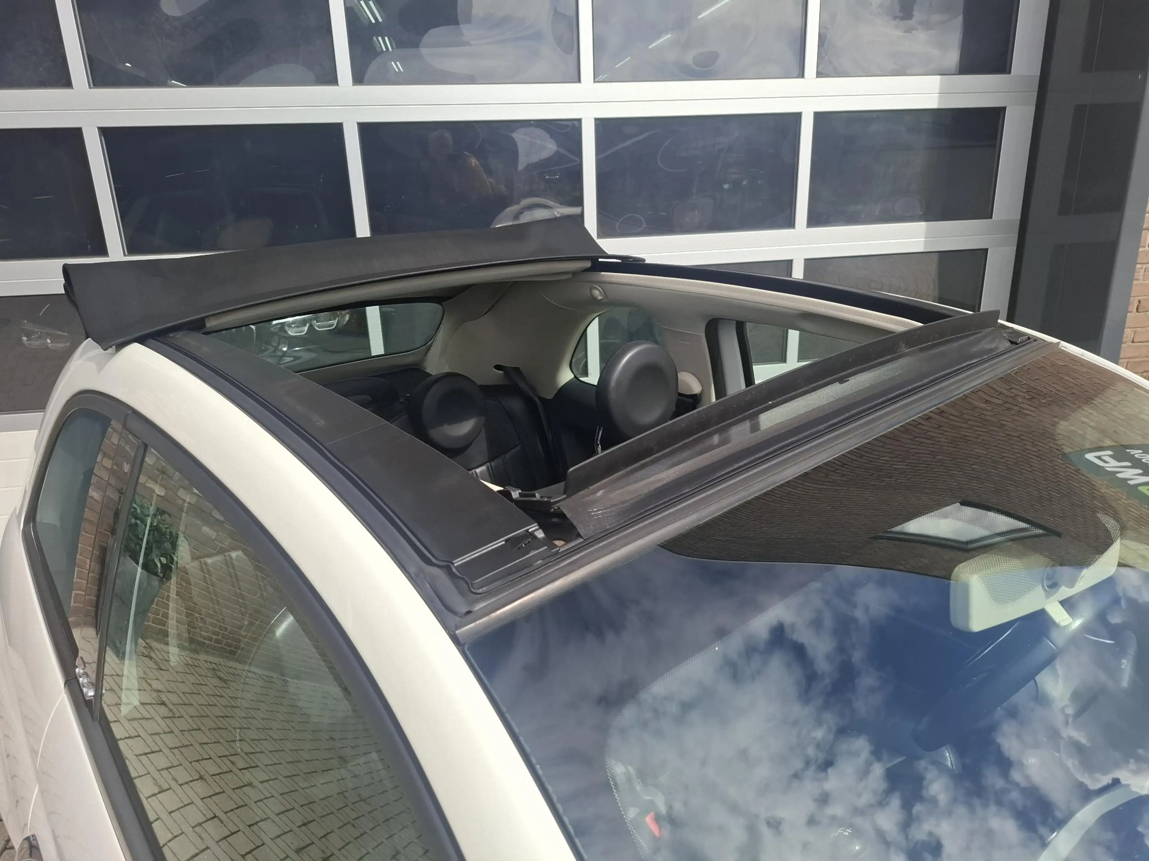 Fiat 500C 0.9 TwinAir Lounge — photo 12