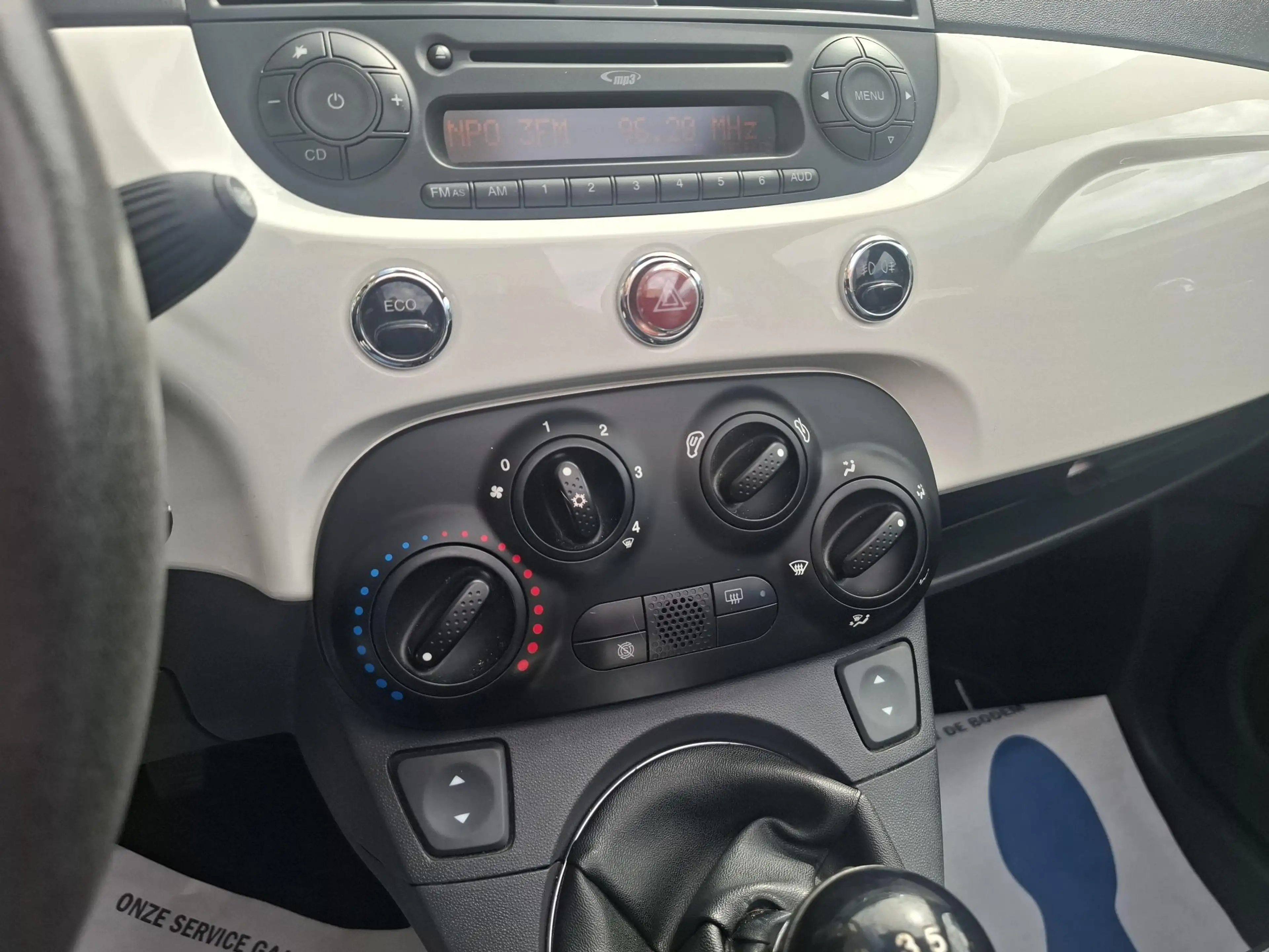 Fiat 500C 0.9 TwinAir Lounge — photo 30