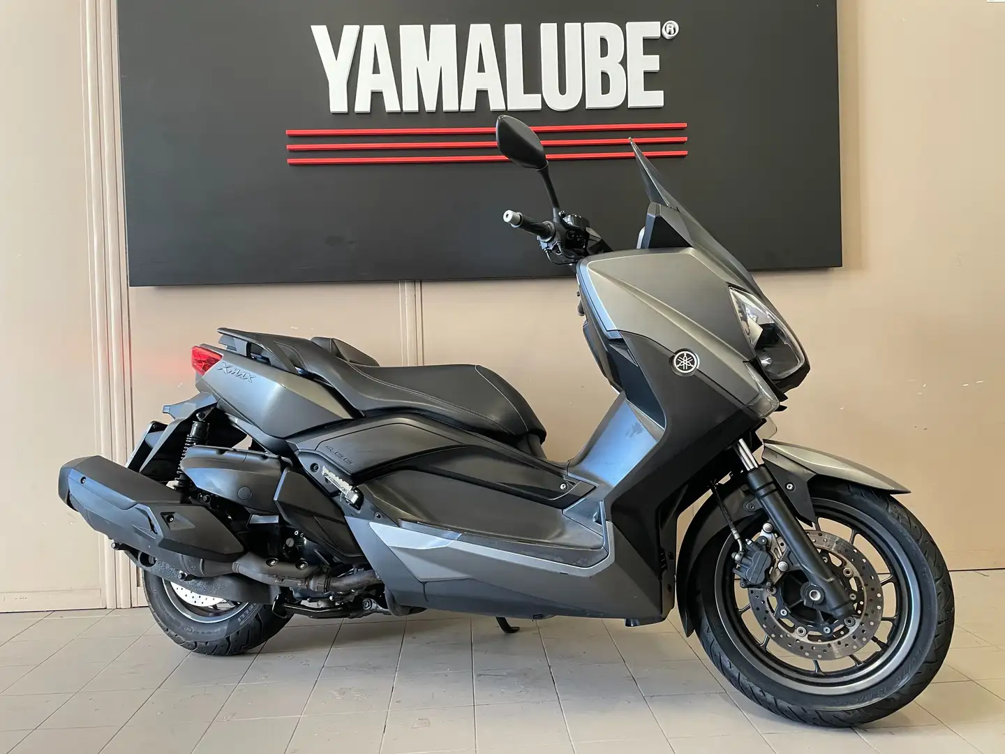 Yamaha X-Max 400 Grigio - 1