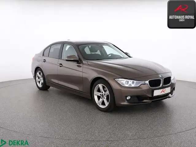 BMW 3 Series view 7