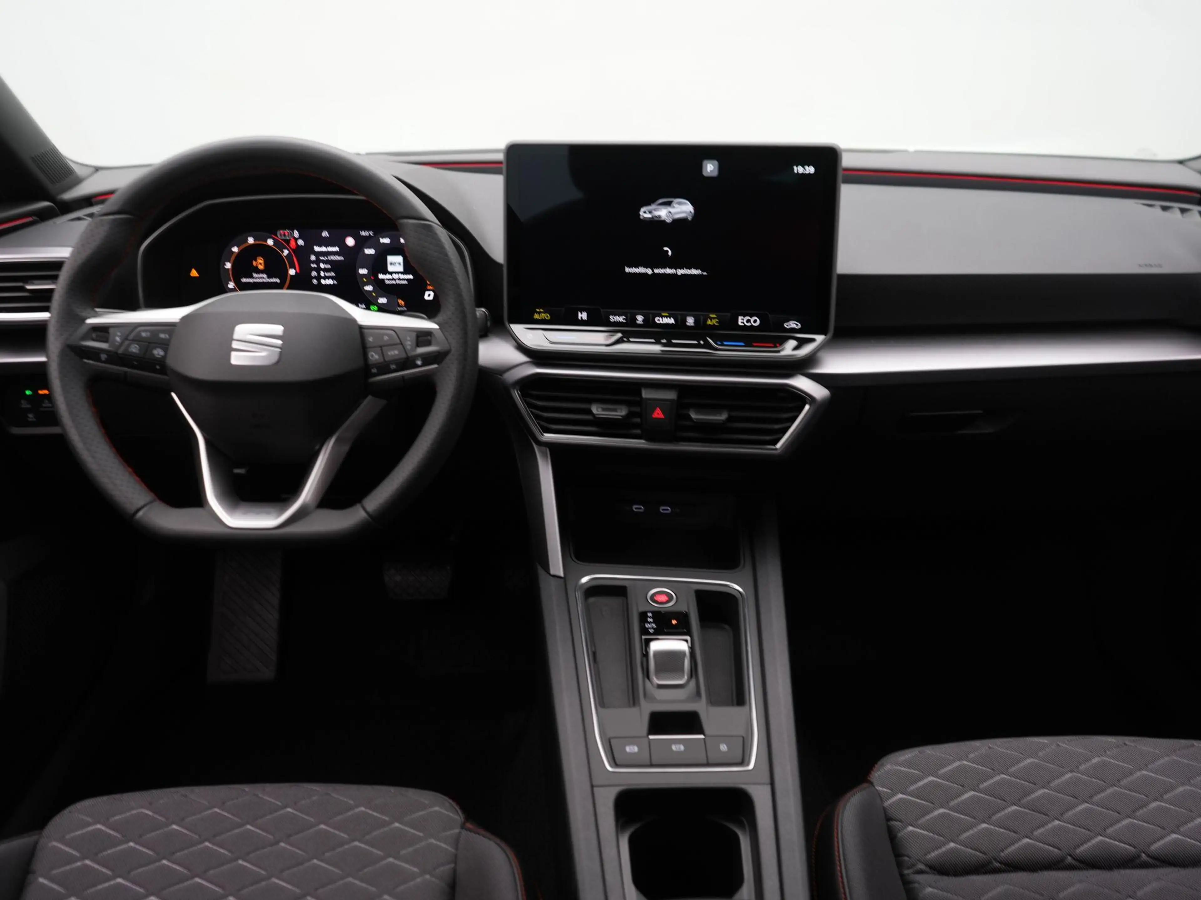 SEAT Leon e-Hybrid Sportstourer FR Business 1.5 TSI eHybrid 150 kW / — photo 12
