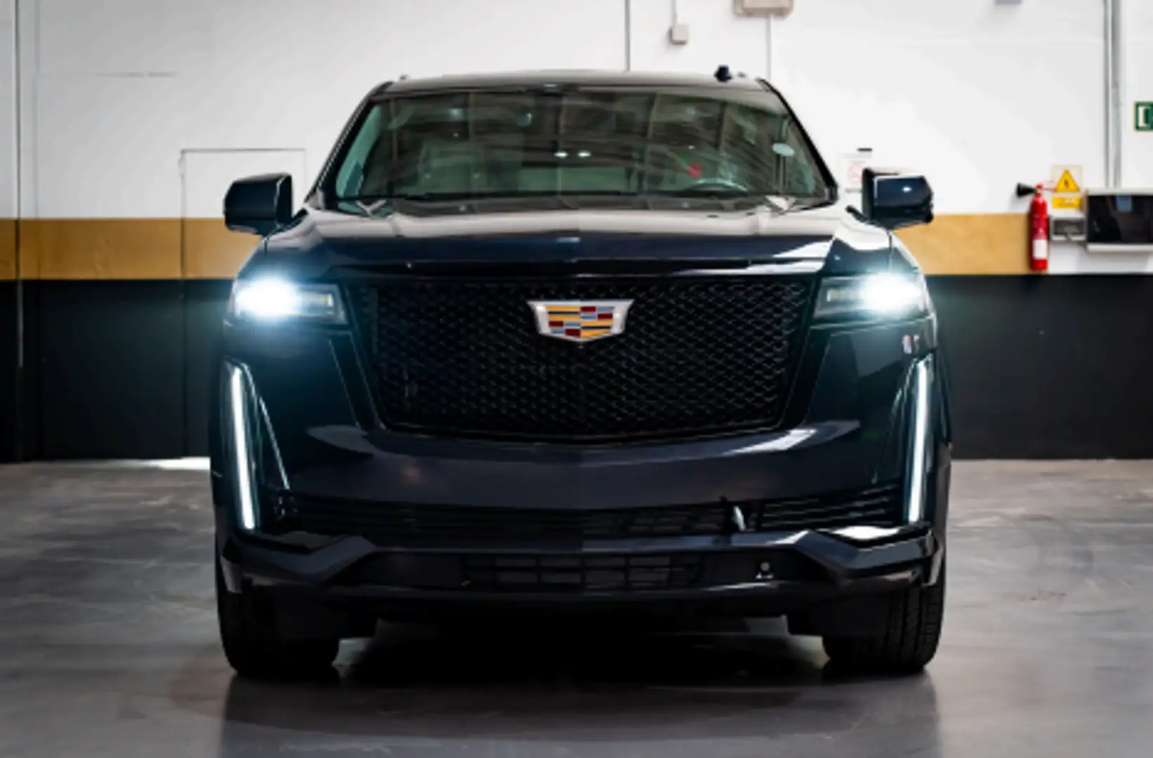 Cadillac Escalade V8 Sport Platinum Negro - 1