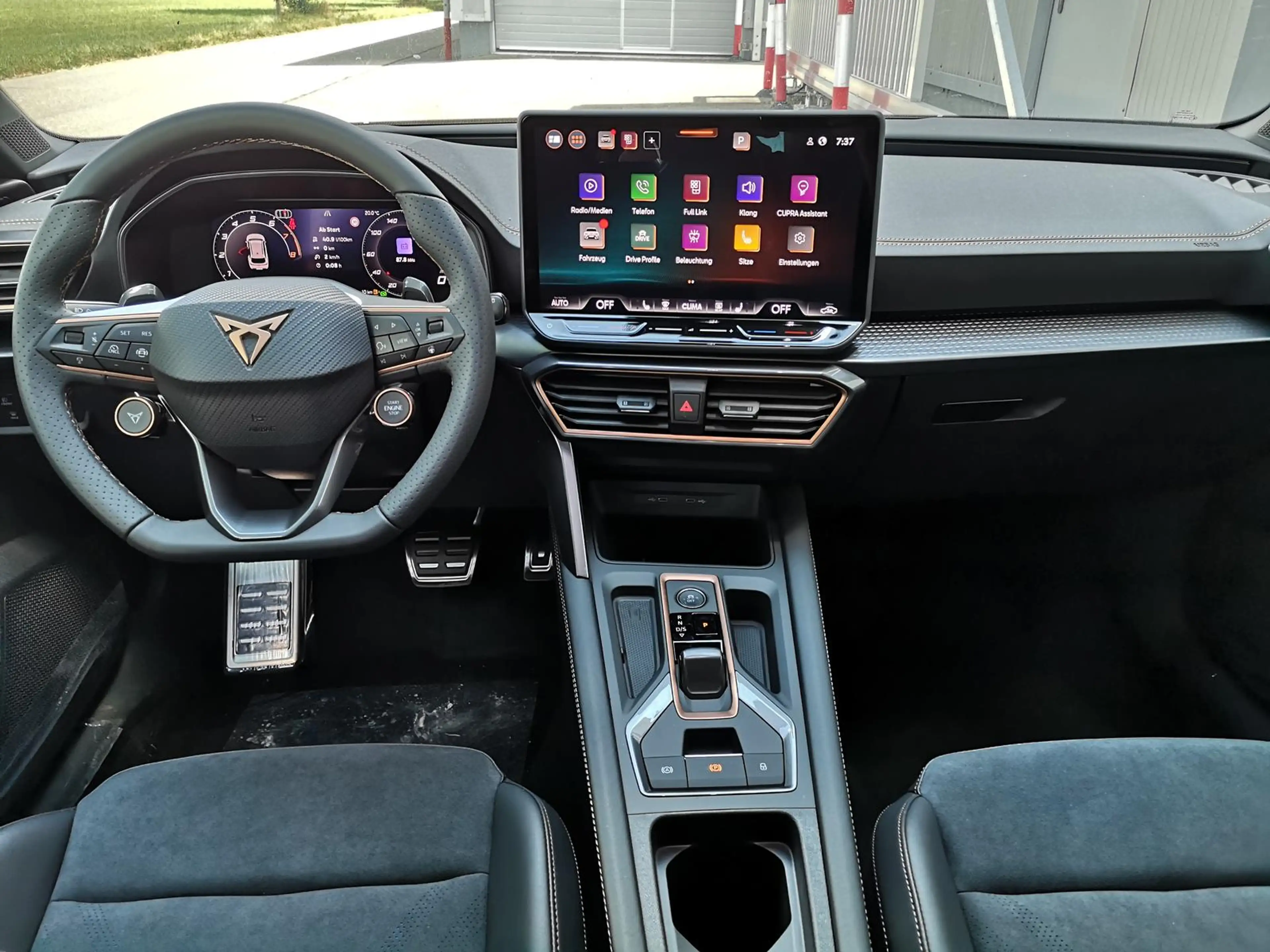 CUPRA Leon Kombi ST 2.0TSI ABT AHK Sound ACC — photo 7