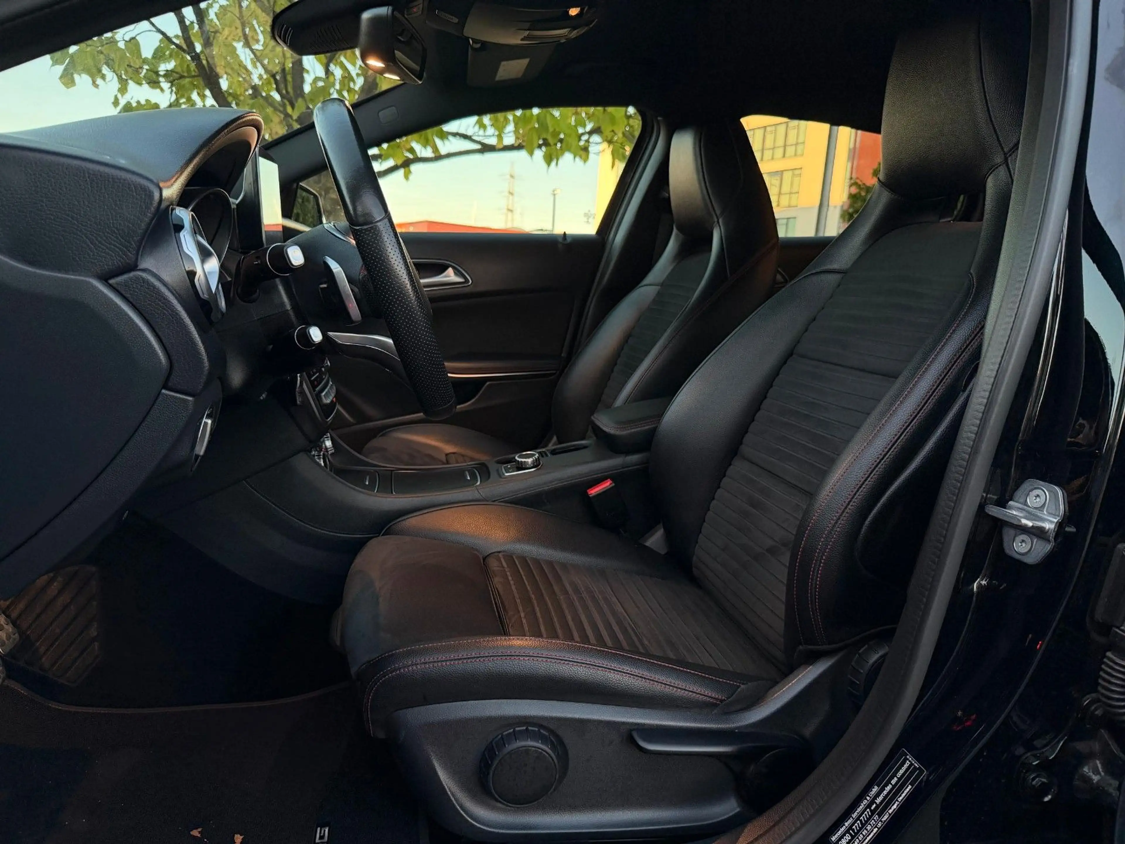 Mercedes-Benz GLA 250 AMG Line,Night-Paket,360°Kamera,Automat, — photo 13