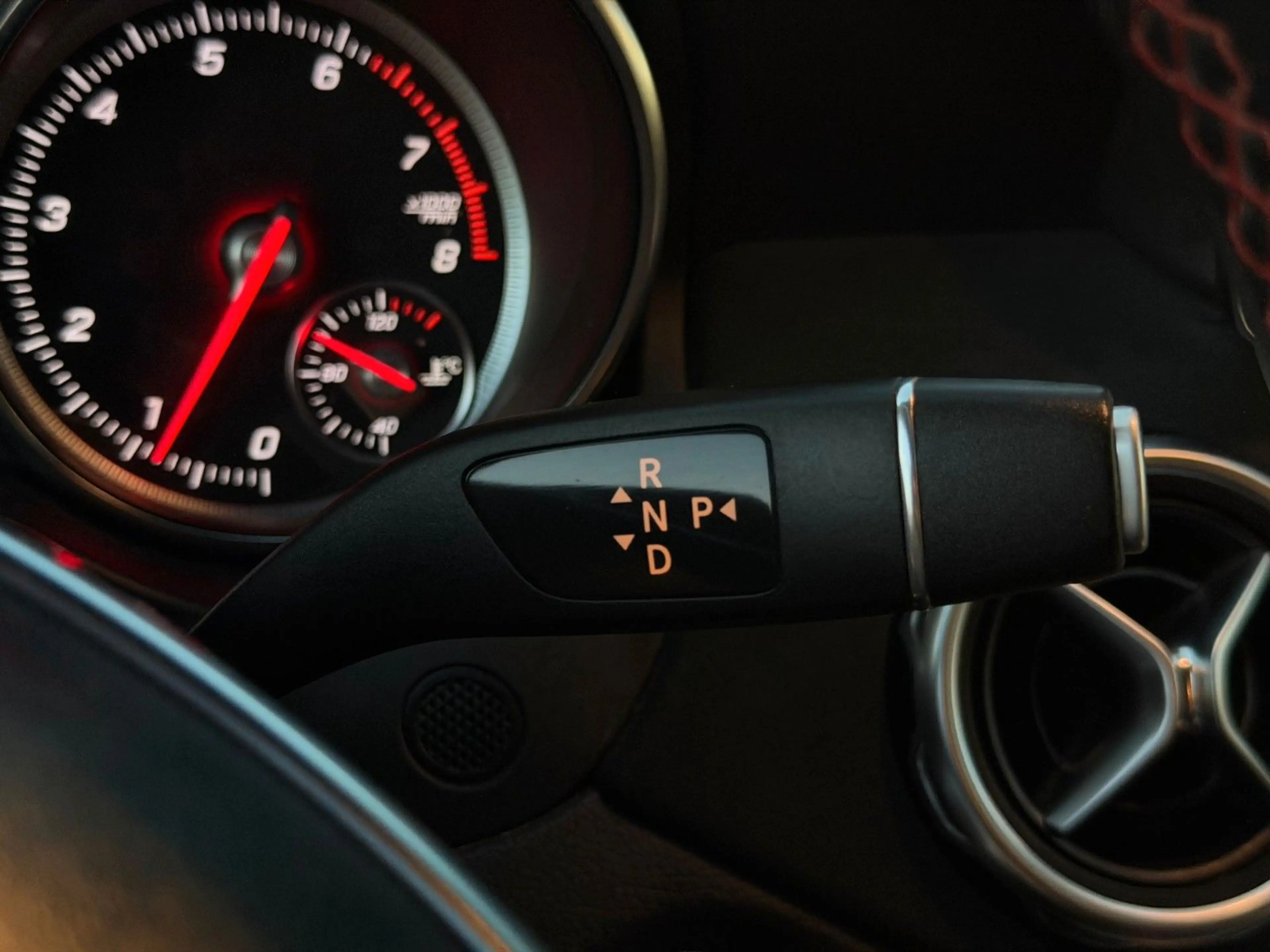 Mercedes-Benz GLA 250 AMG Line,Night-Paket,360°Kamera,Automat, — photo 11
