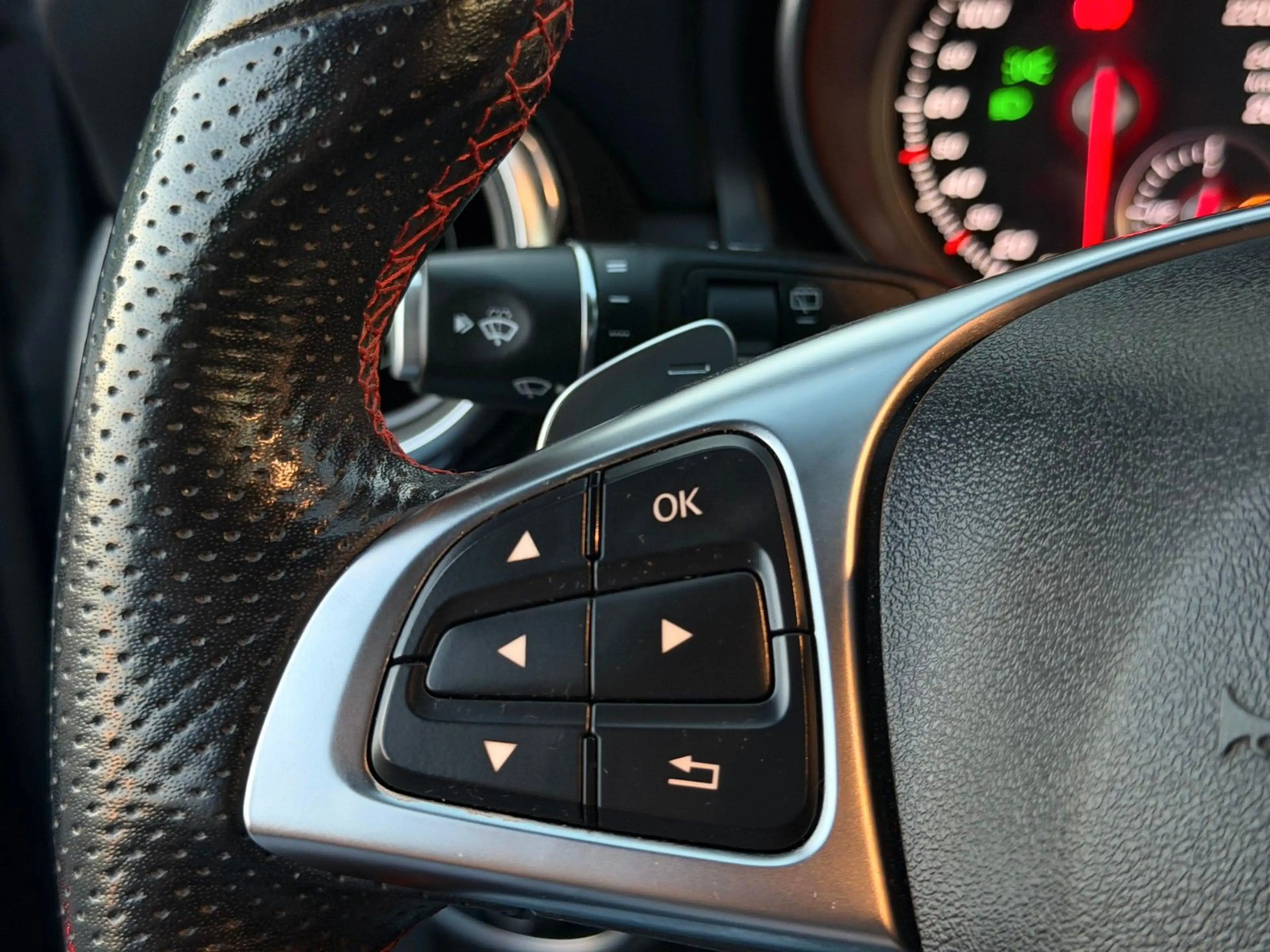 Mercedes-Benz GLA 250 AMG Line,Night-Paket,360°Kamera,Automat, — photo 15