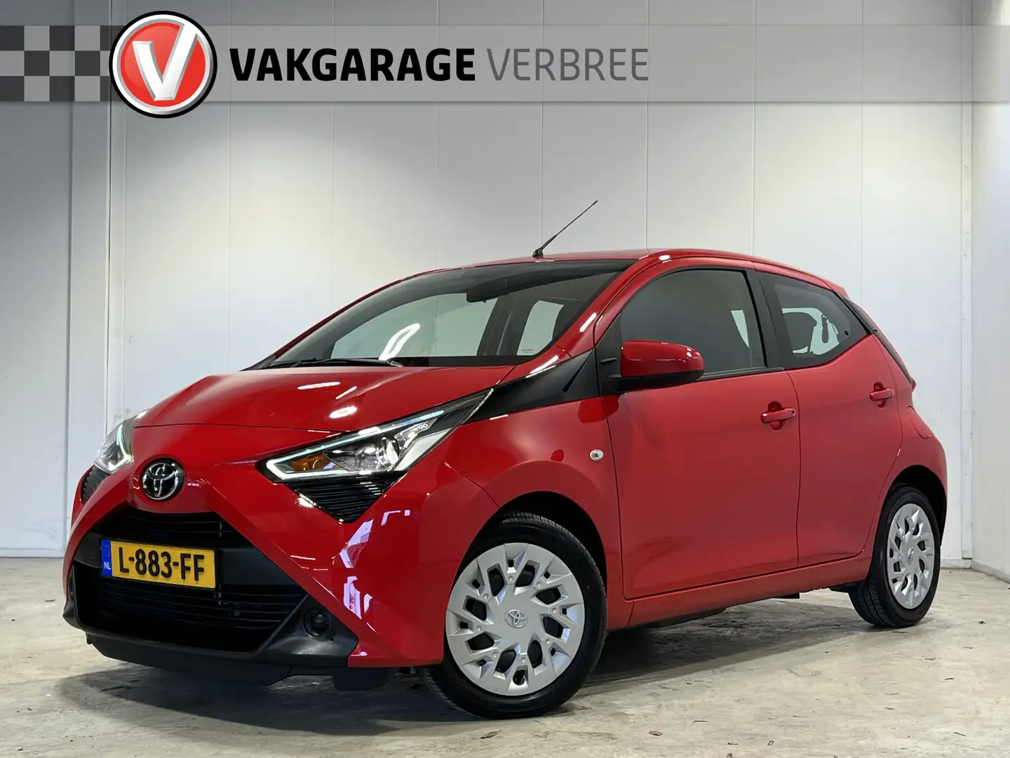 Toyota Aygo 1.0 VVT-i x-play | Android Auto/Apple Carplay | Ai Rouge - 1