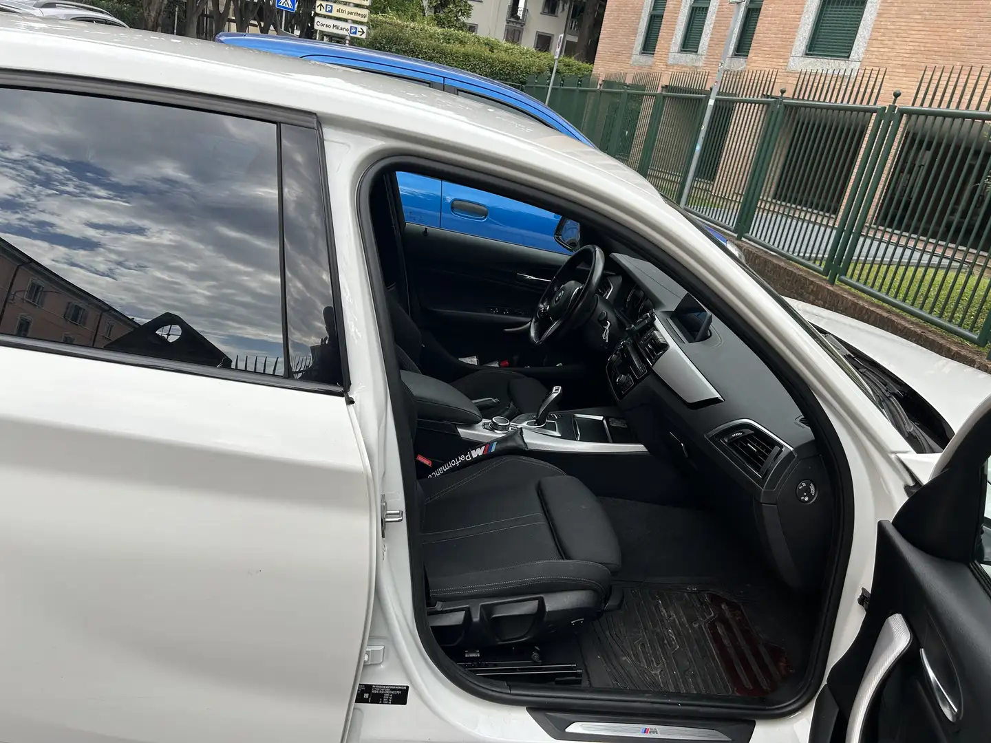BMW 118 118i Aut. Edition M Sport Shadow - 2