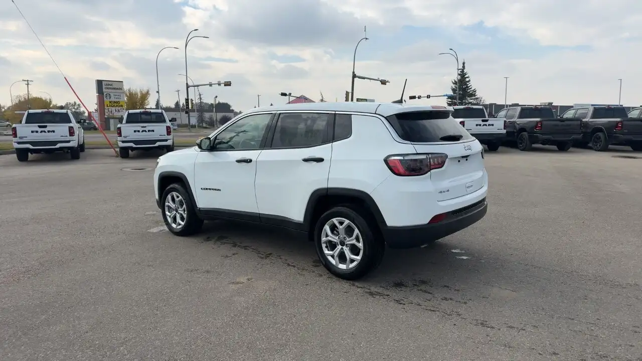 Jeep Compass снимка Jeep Compass