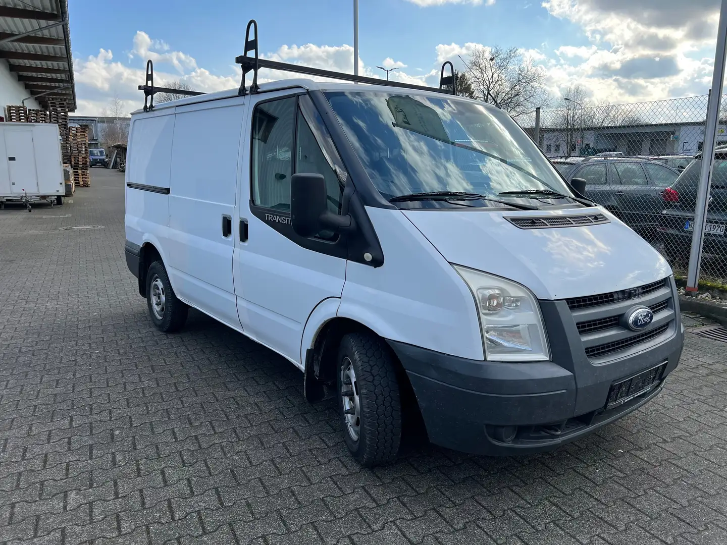 Ford Transit 260 K TDCi Lkw City Light Basis Bílá - 1