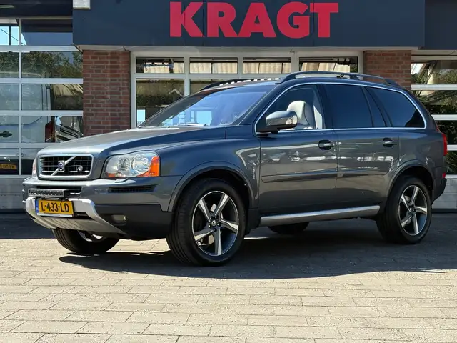 Volvo XC90 Executive 4.4 V8 - leder - 7 pers. - schuifdak - Y