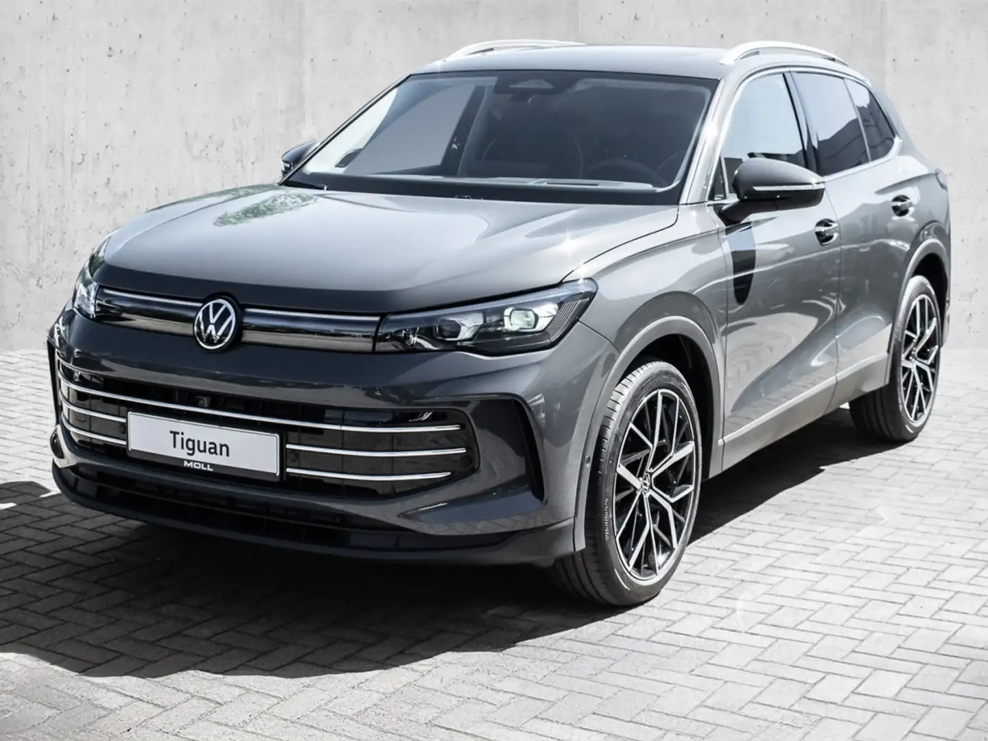 Volkswagen Tiguan Elegance 1.5 l eTSI OPF DSG NAVI PANO Grigio - 2