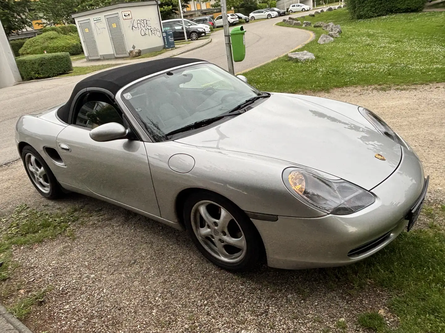 Porsche Boxster 986  Cabrio mit neuem Pickerl - 2