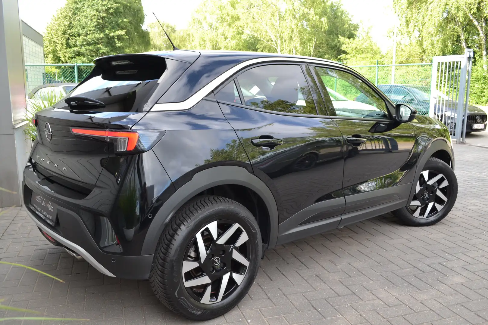 Opel Mokka Mokka 1.2 Turbo benzine AUTOMAAT Zwart - 2